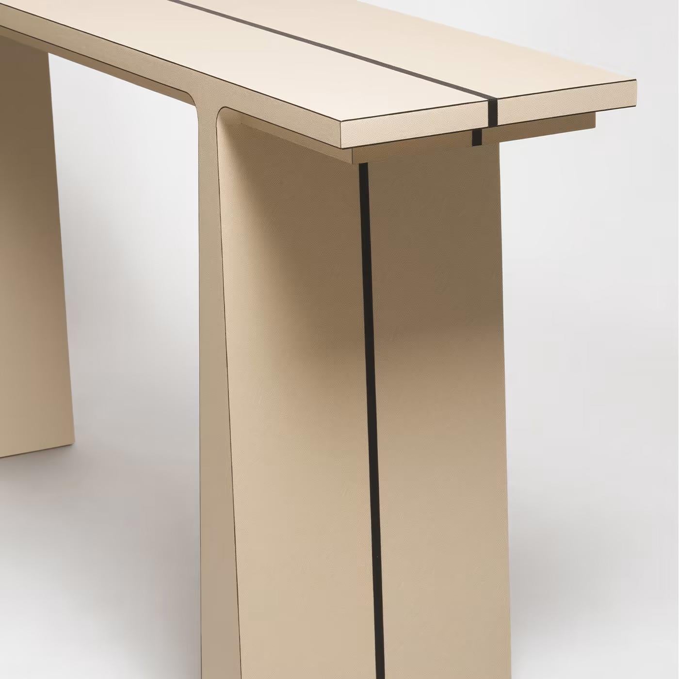 Lenka Beige Leather Console Table In New Condition For Sale In Paris, FR