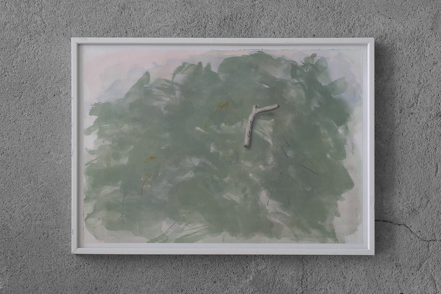 Lennart Aschenbrenner, Composition with stick, 1986
Color lithography
Number 296/330
This work is signed by the artist, has date and an individual number (pencil)
Sheet dimensions 49/68
Framed work

Lennart Aschenbrenner is a Swedish artist born in