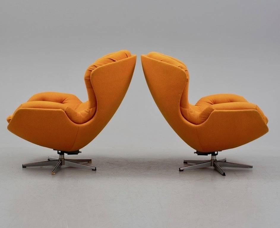 Swedish Lennart Bender Partner Swivel Chairs Produced by Ulferts