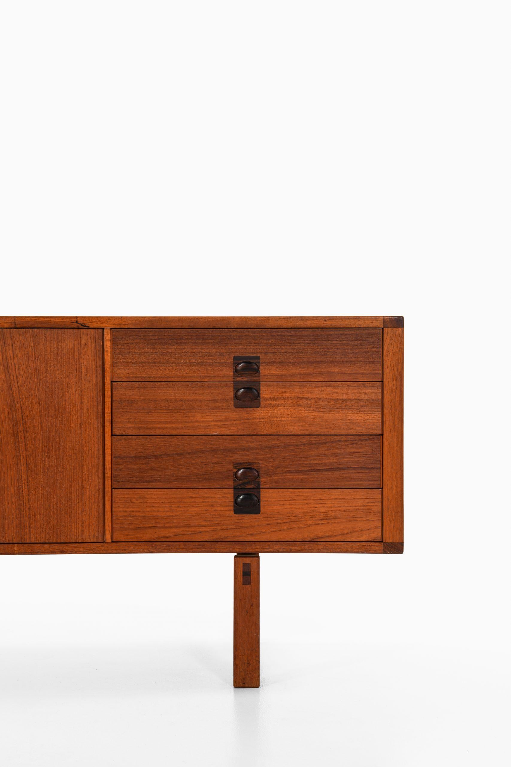 Rare sideboard model Corona designed by Lennart Bender. Produced by Ulferts in Sweden.