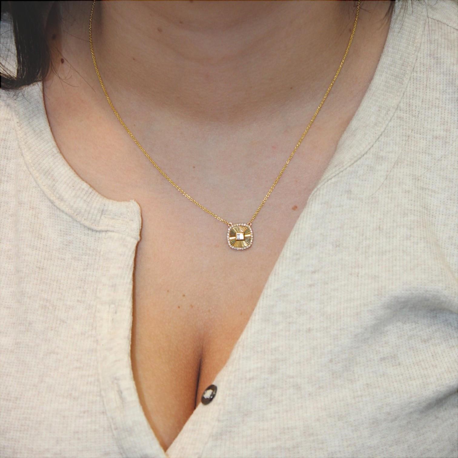 Women's Lennox  18k Yellow Gold Necklace – .08 ctw Baguette Diamonds For Sale
