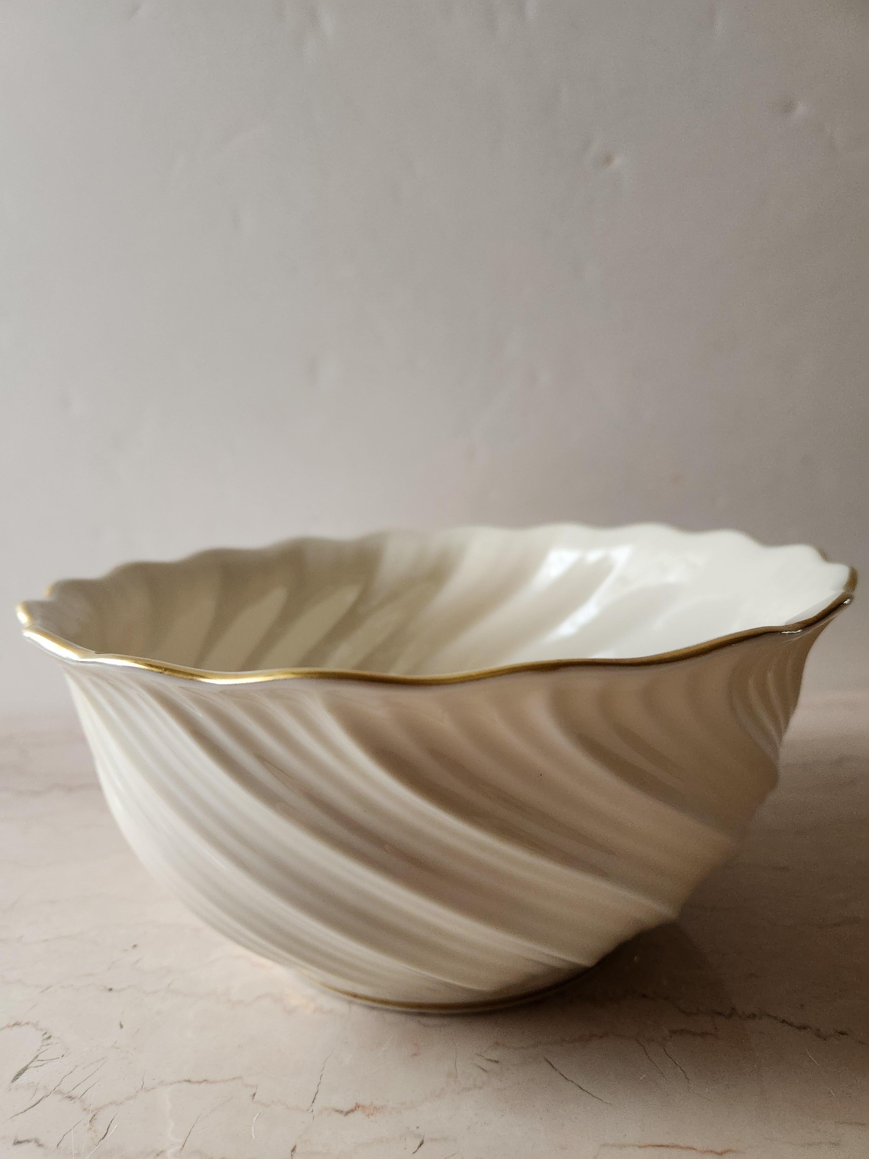 Lenox Elegant Vegetable Bowl Swirled Ivory Gold Trim For Sale 3