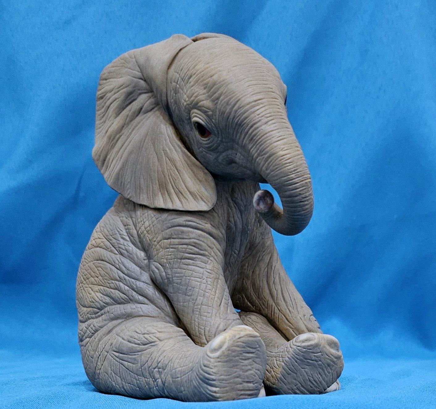 Escultura de elefante de porcelana fina de Lenox, 