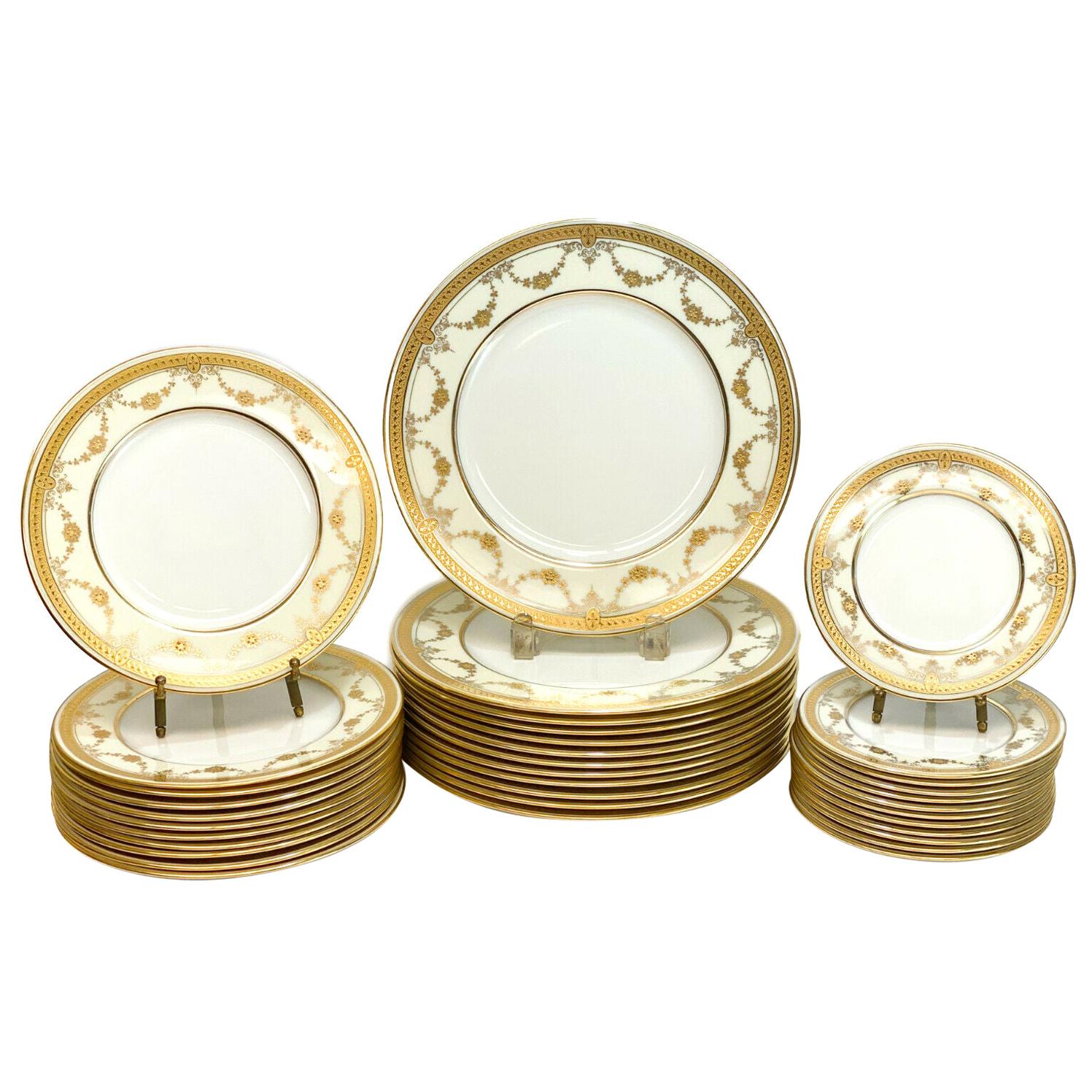 Lenox Porcelain Dinner Service for 12 For Sale