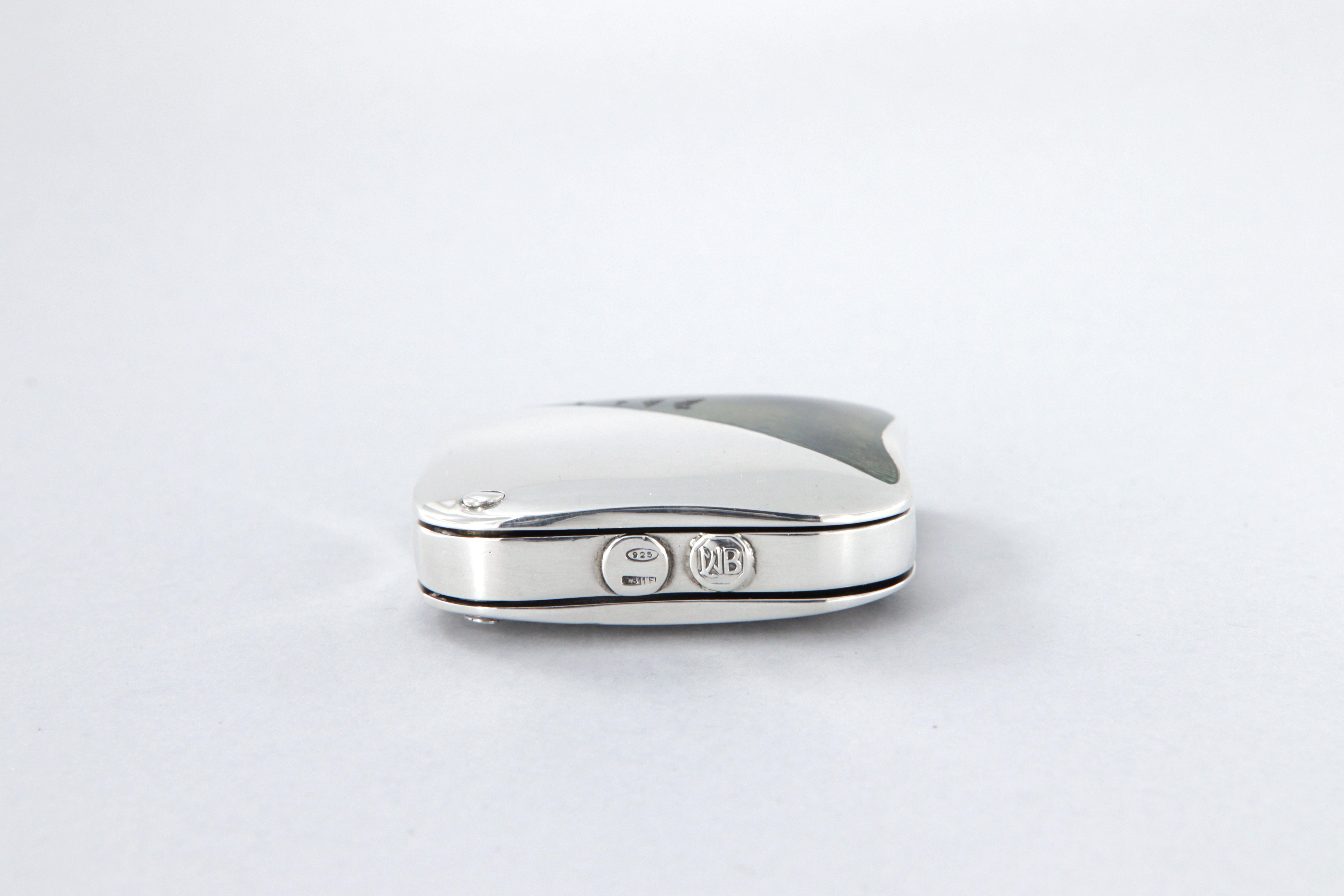 La Nouvelle Bague desk and bag lens in silver and enamel In New Condition For Sale In Perugia, IT