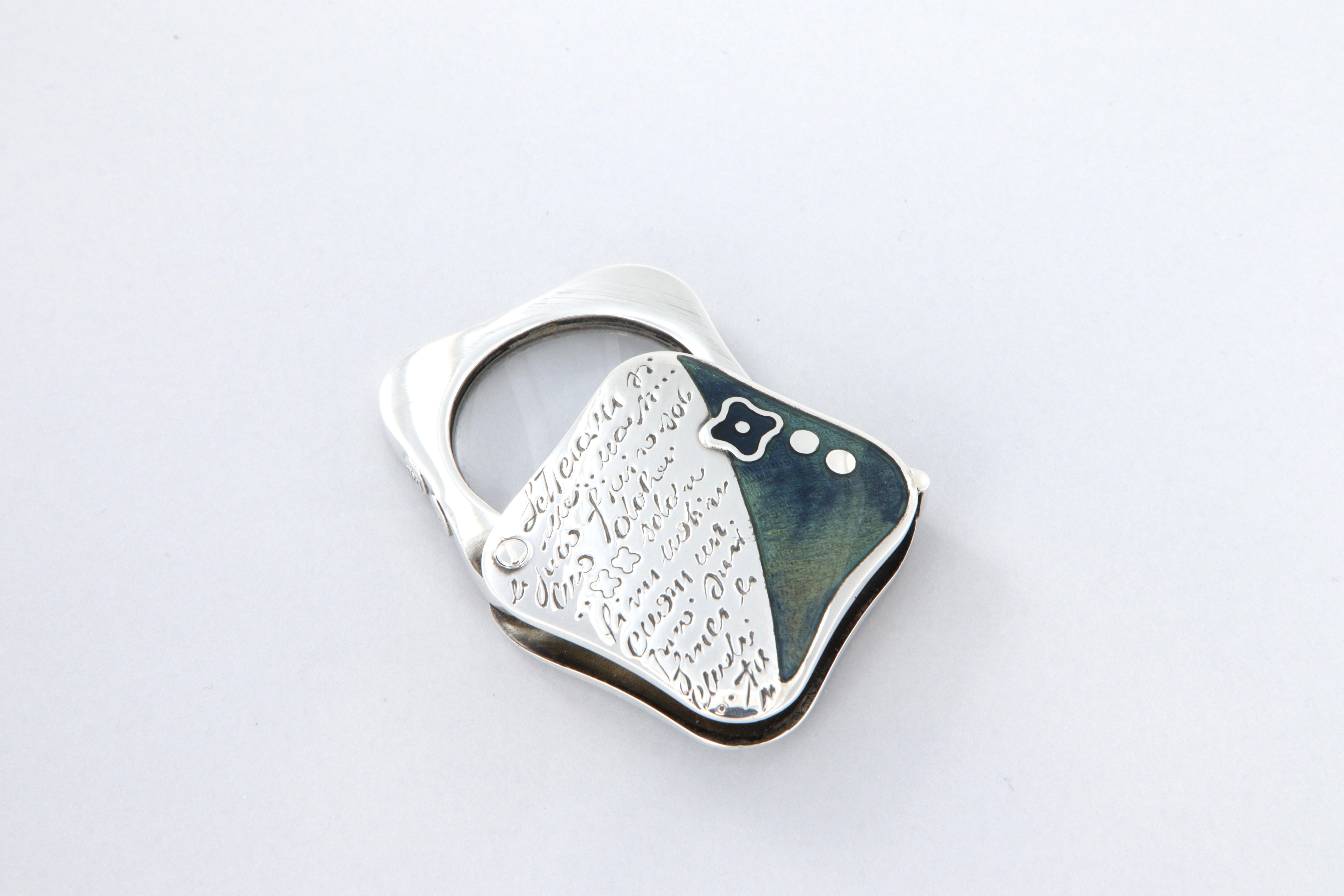 Women's La Nouvelle Bague desk and bag lens in silver and enamel For Sale