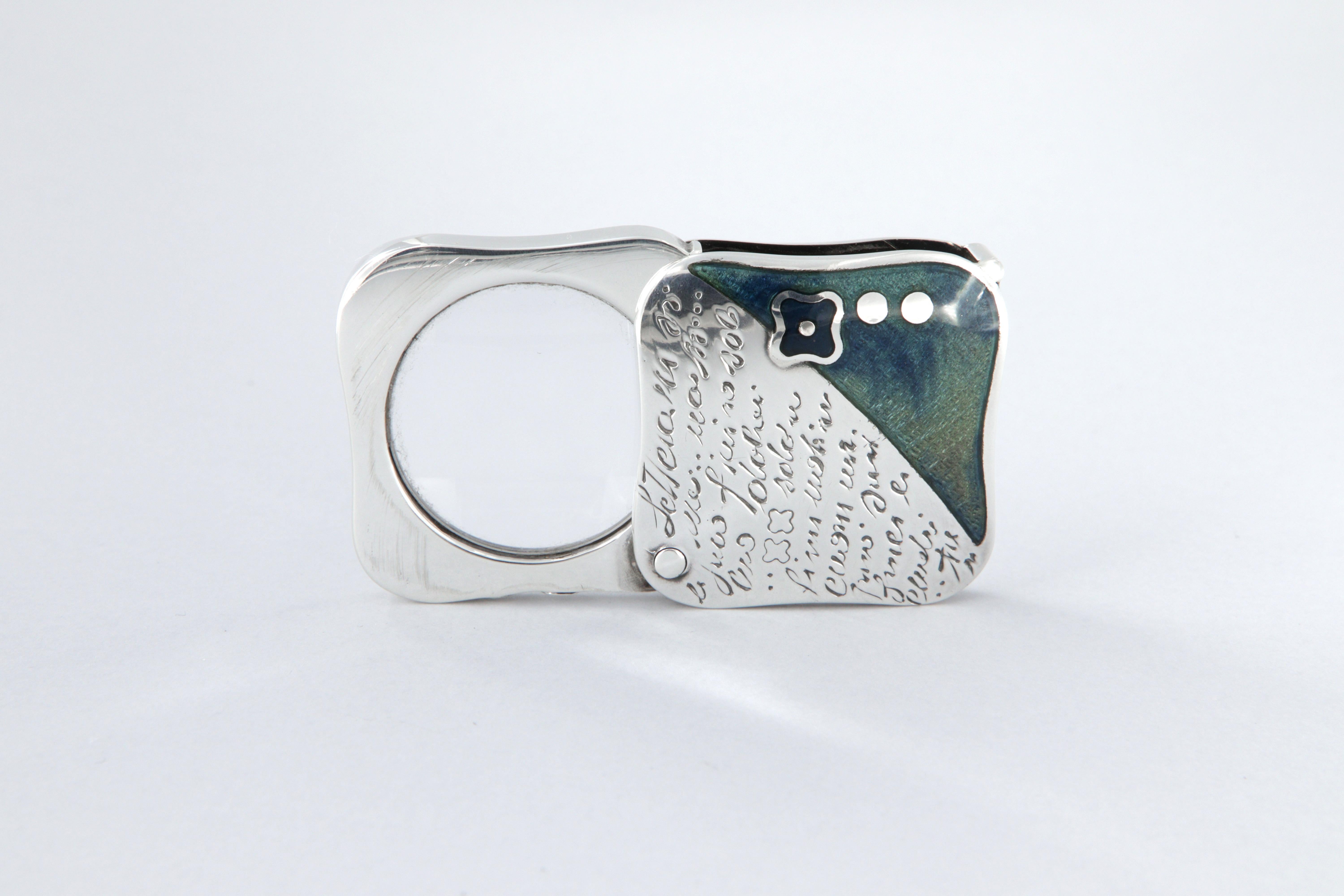 La Nouvelle Bague desk and bag lens in silver and enamel For Sale 1