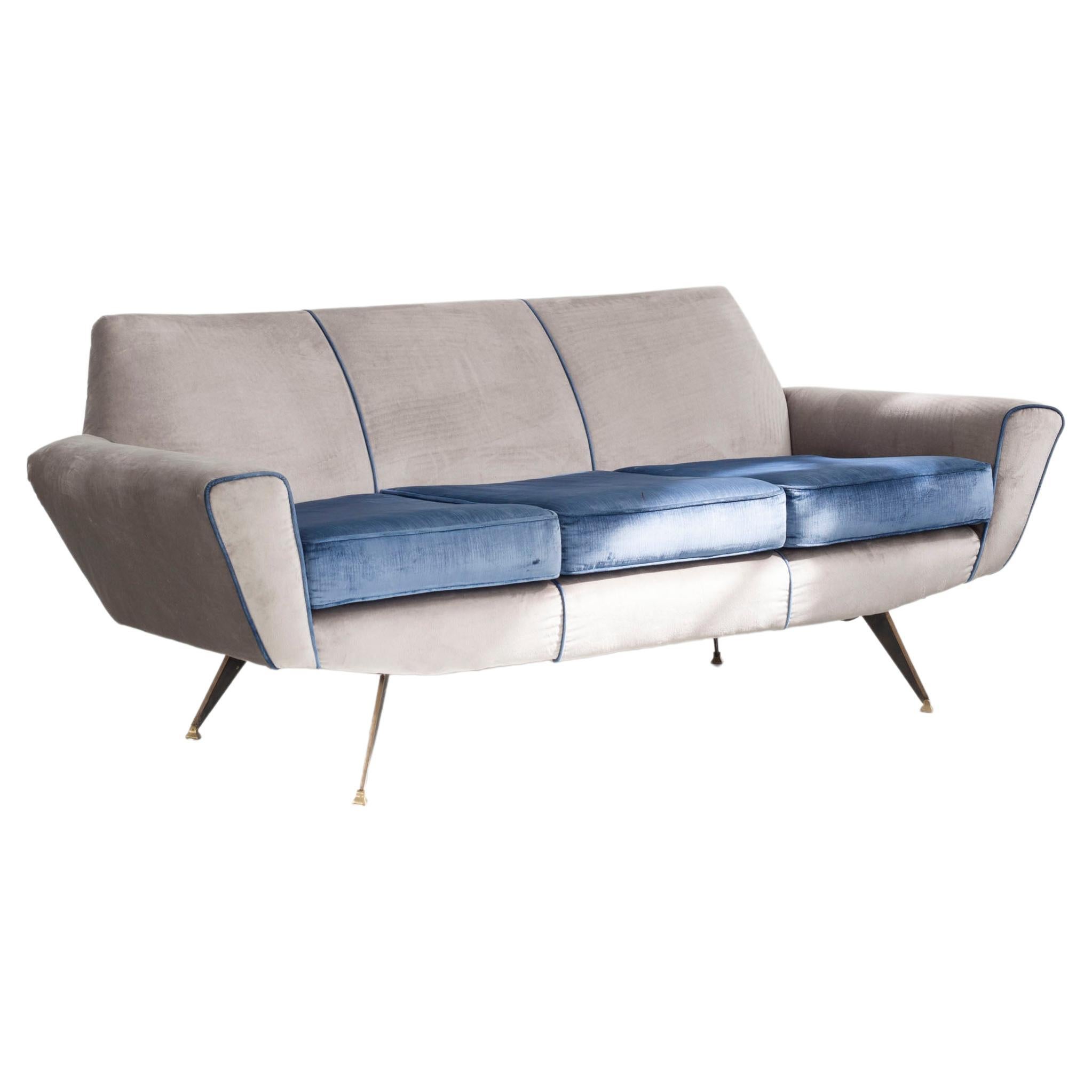 LENZI Sofa '548' from the 1950s Iron and brass legs, fabric covering. Italy.