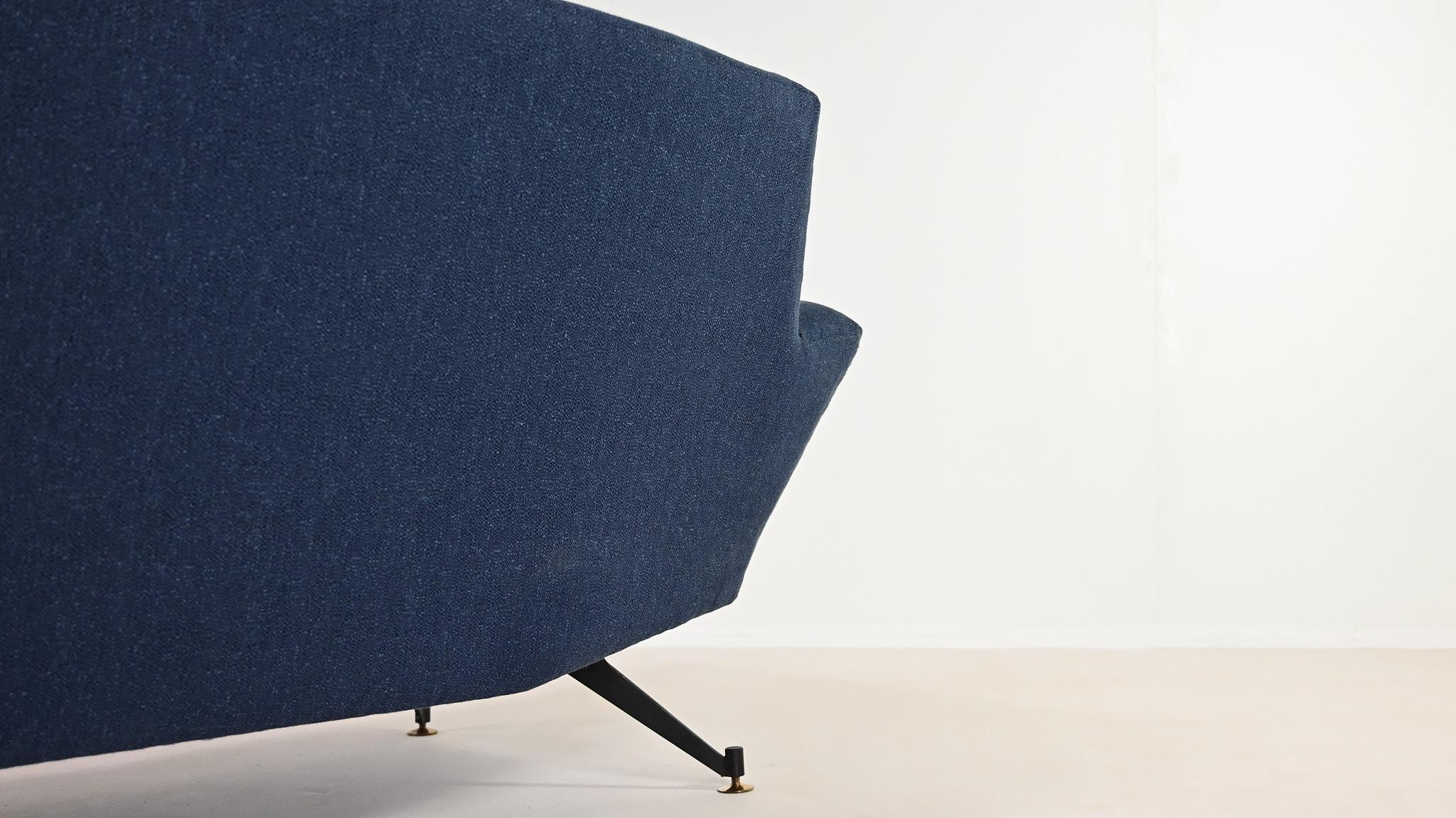 Lenzi, Canapé Three Seater Italie, C.C. en vente 2