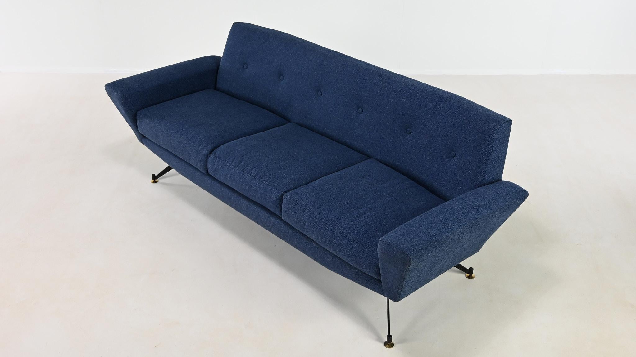 Lenzi, Canapé Three Seater Italie, C.C. en vente 4