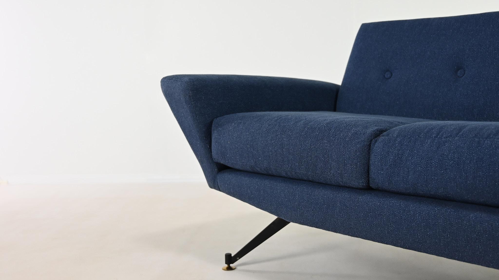 Lenzi, Canapé Three Seater Italie, C.C. en vente 6
