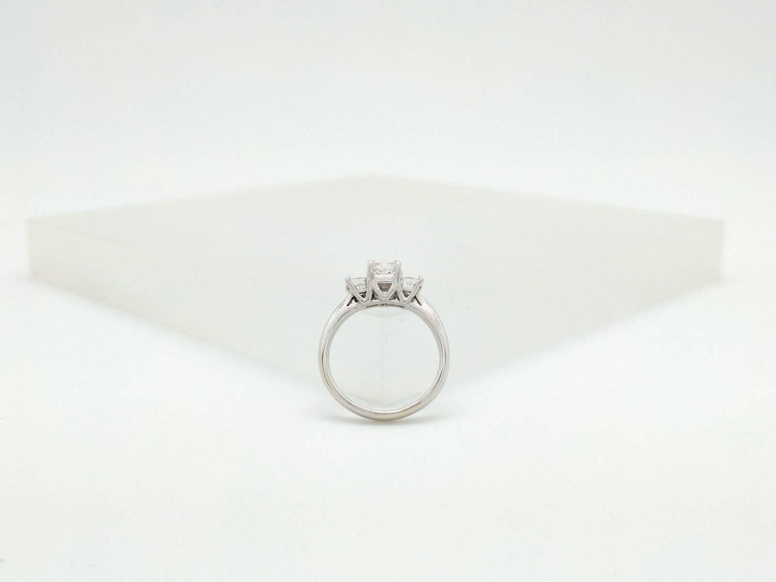 LEO 14K & Platinum Princess Cut 3-Stone 1.03CTW Diamond Engagement Ring IGI CERT In Excellent Condition For Sale In Gainesville, FL
