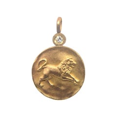 'Leo' 18K Gold Pendant