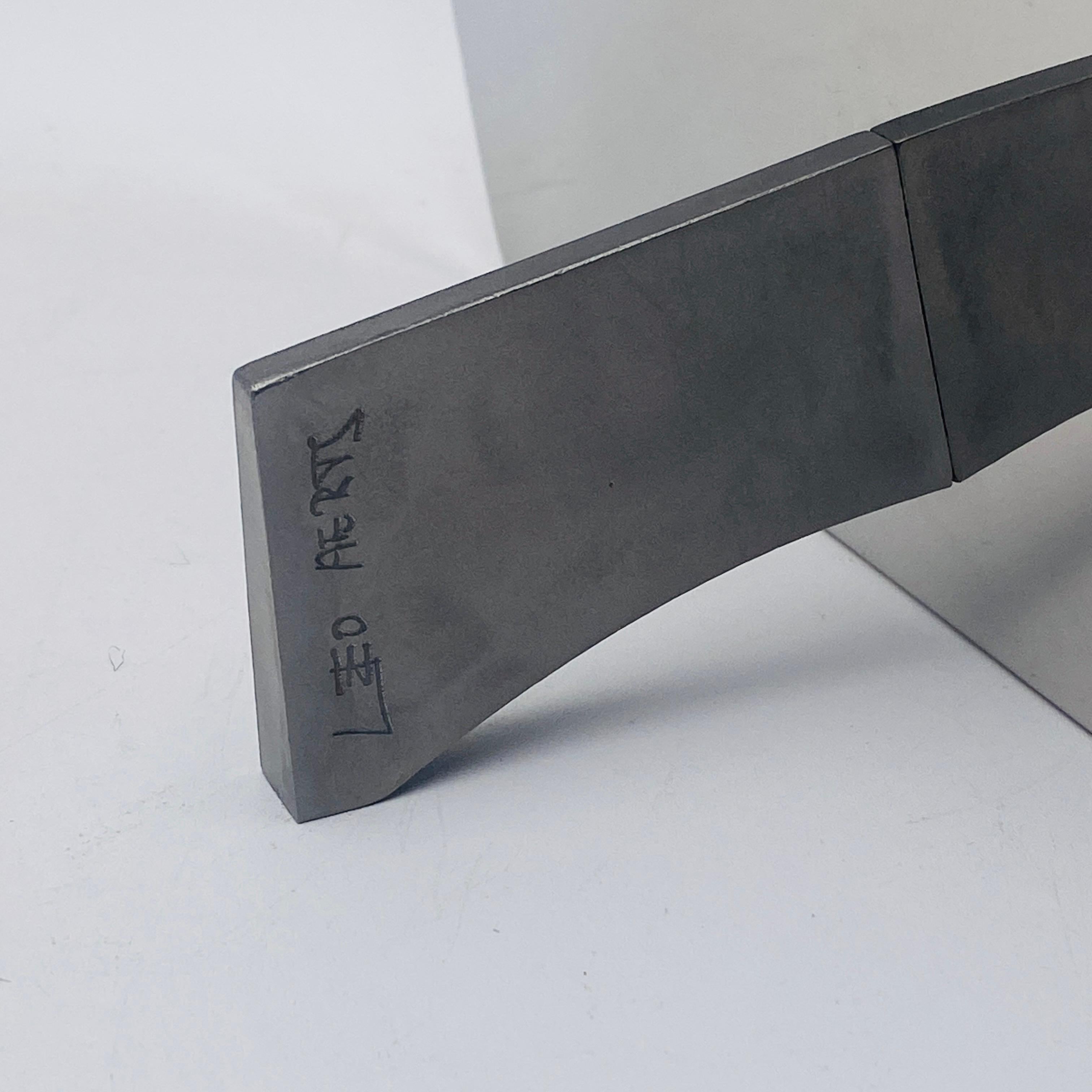 Acier inoxydable Leo Aerts Vase Ziggy pour Alinea Objects for Objects Objects Belgium en vente