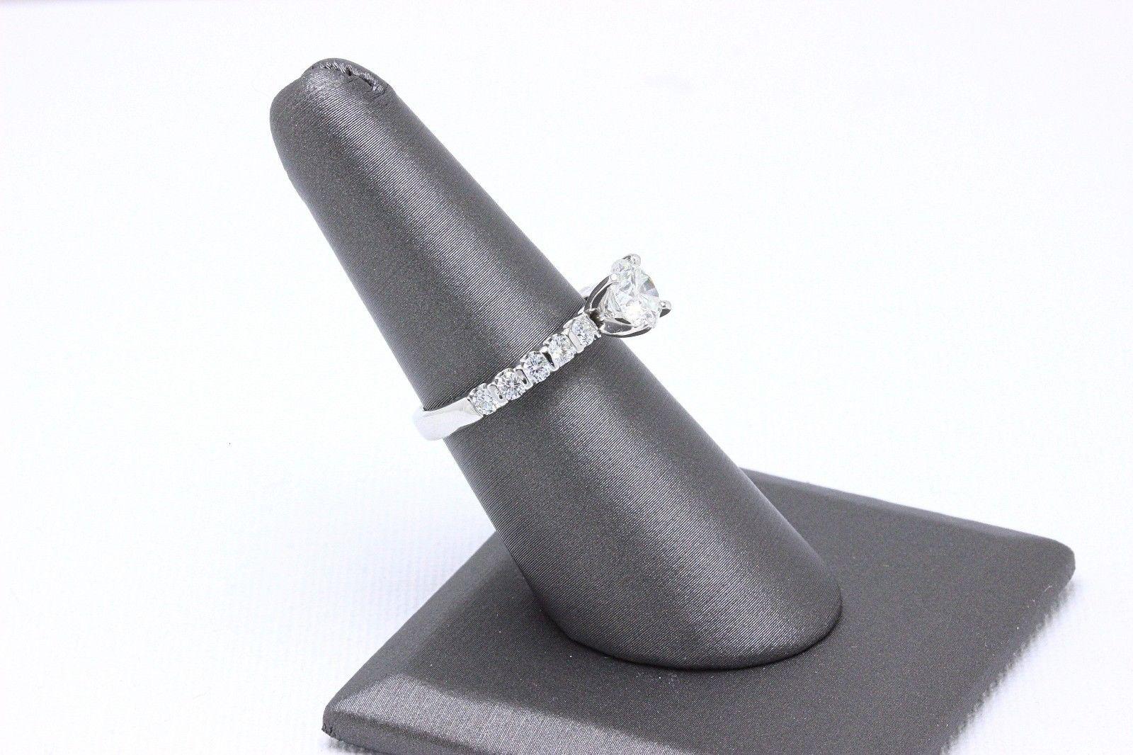 Leo Bridal Diamond Engagement Ring Round Cuts 1.70 Carat 14 Karat Gold Certified 2