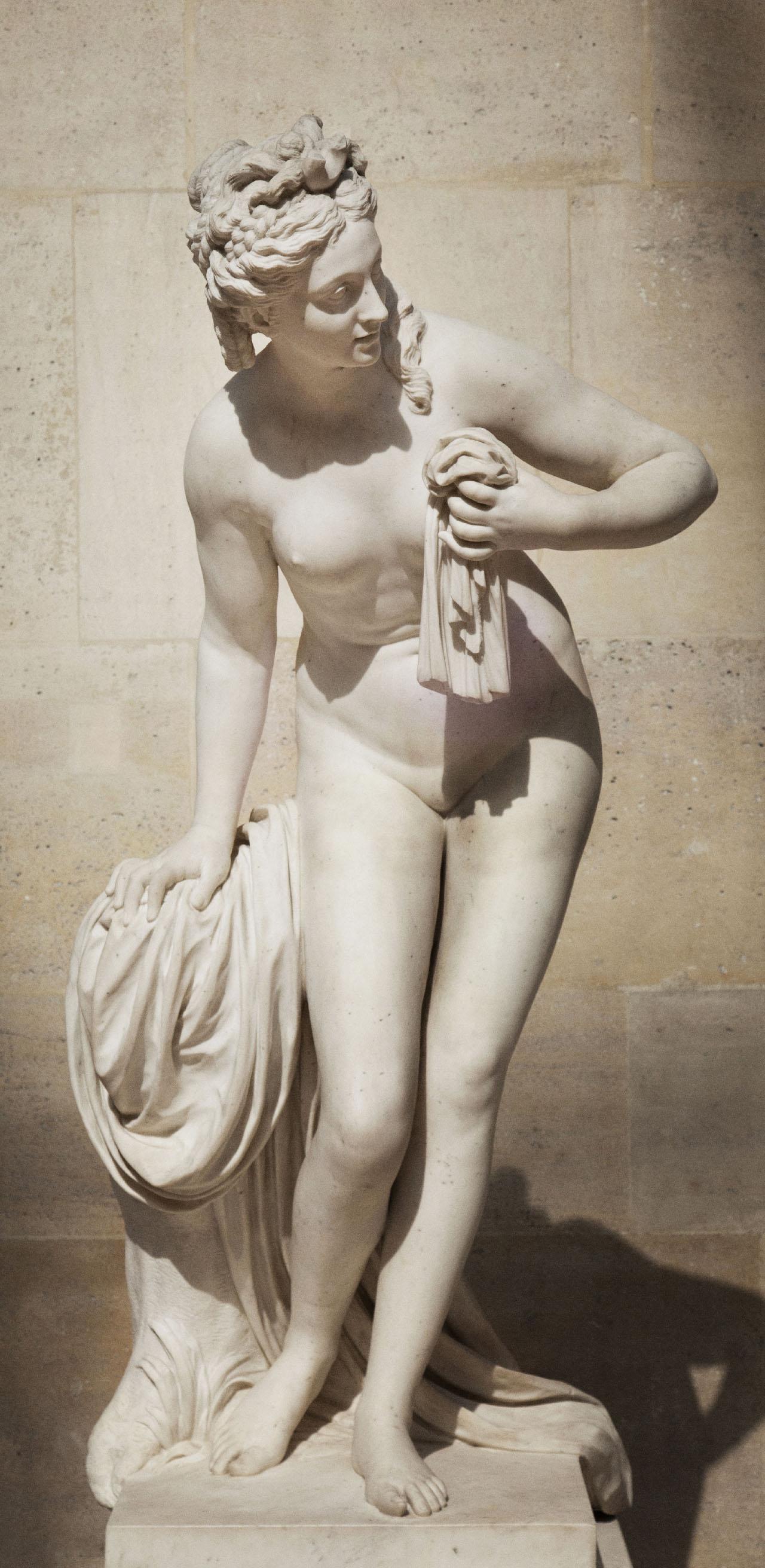 Diane au bain - Photograph de Léo Caillard