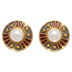 Leo de Veoomen 18 KT Yellow Gold Enamel Earrings with Mabe Pearl Center