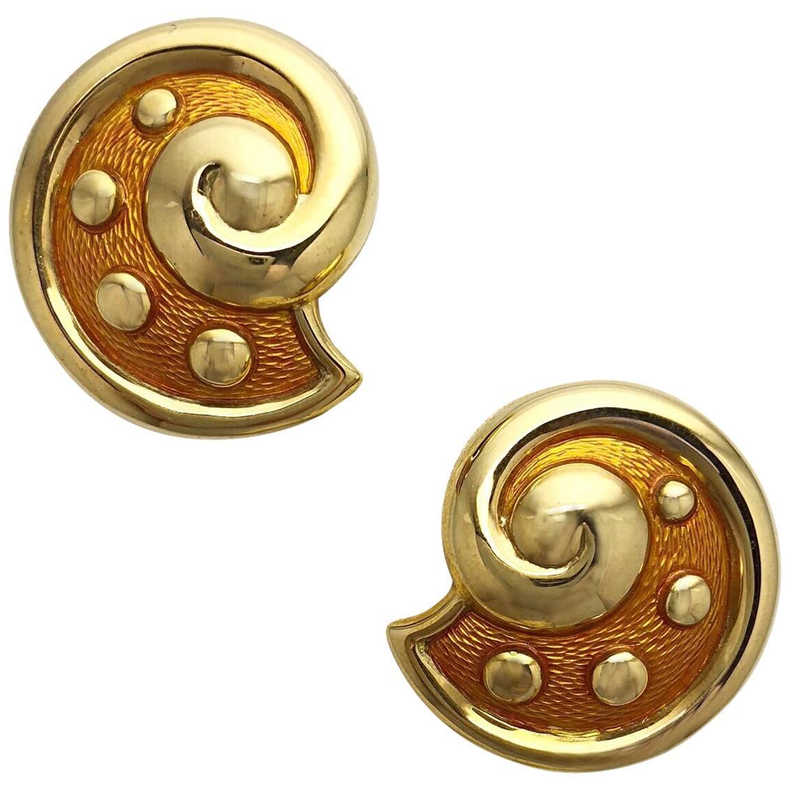 Leo de Vroomen 18 Karat Yellow Gold and Peach Enamel Clip-On Earrings For Sale
