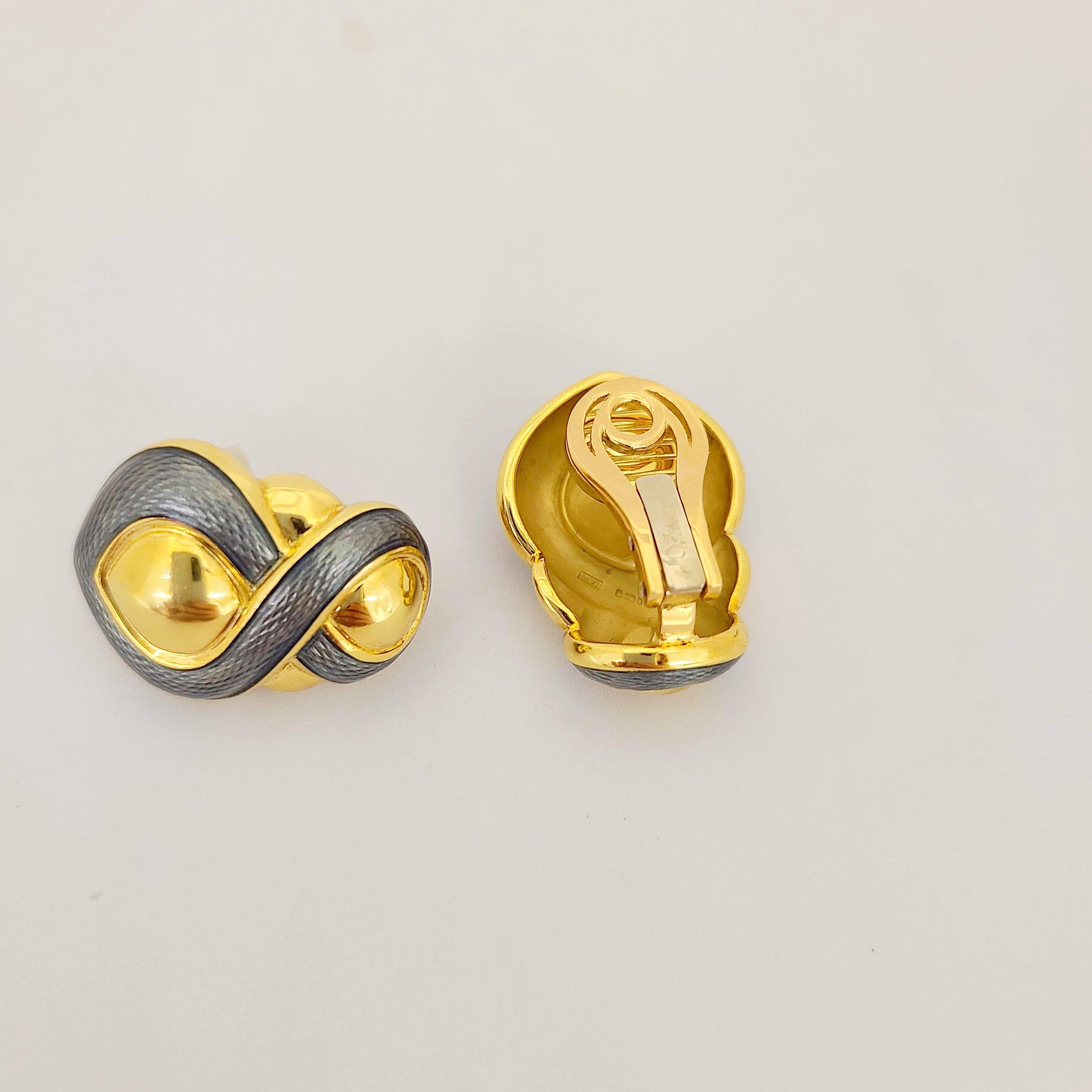 Leo De Vroomen Ohrringe aus 18 Karat Gelbgold und grauer Guilloche-Emaille (Zeitgenössisch) im Angebot