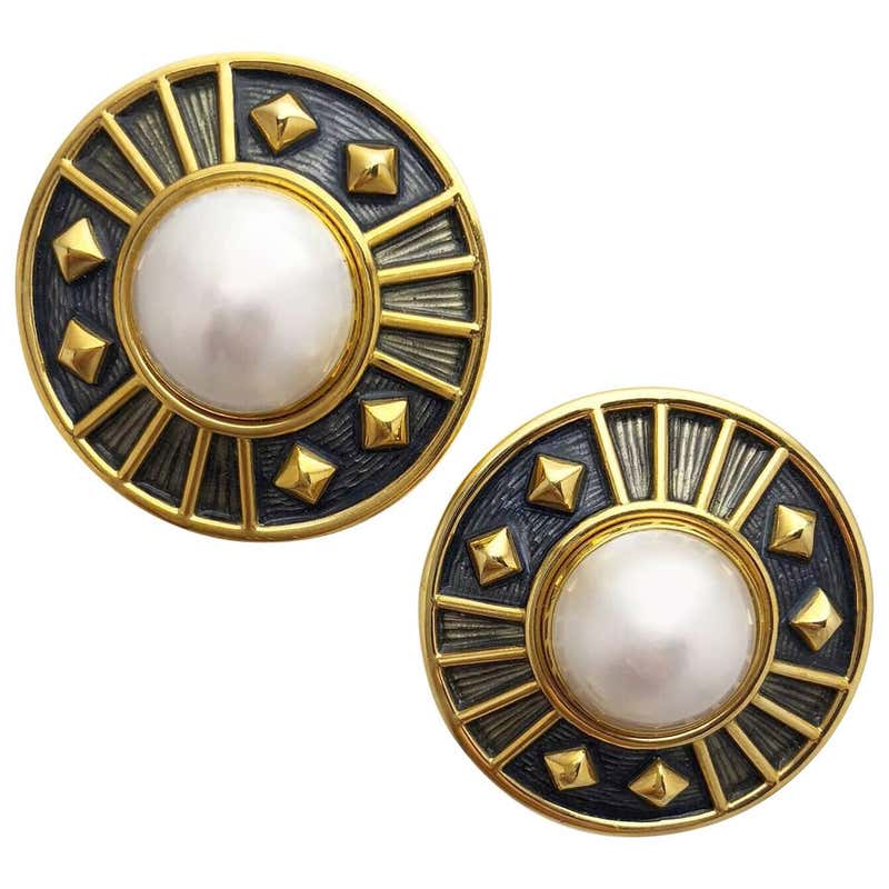 Leo de Vroomen 1980s 18k Gold and Mabé Cultured Pearl Earrings at 1stDibs