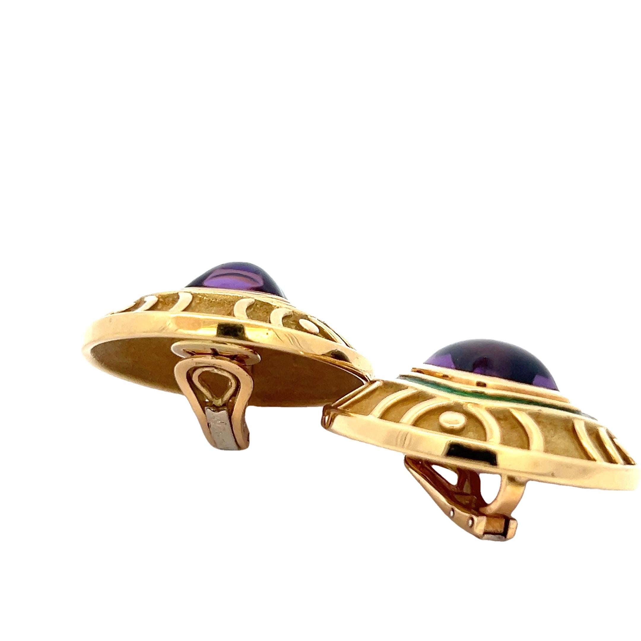Cabochon Leo de Vroomen 18K Yellow Gold Amethyst and Green Enamel Clip-On Earrings For Sale