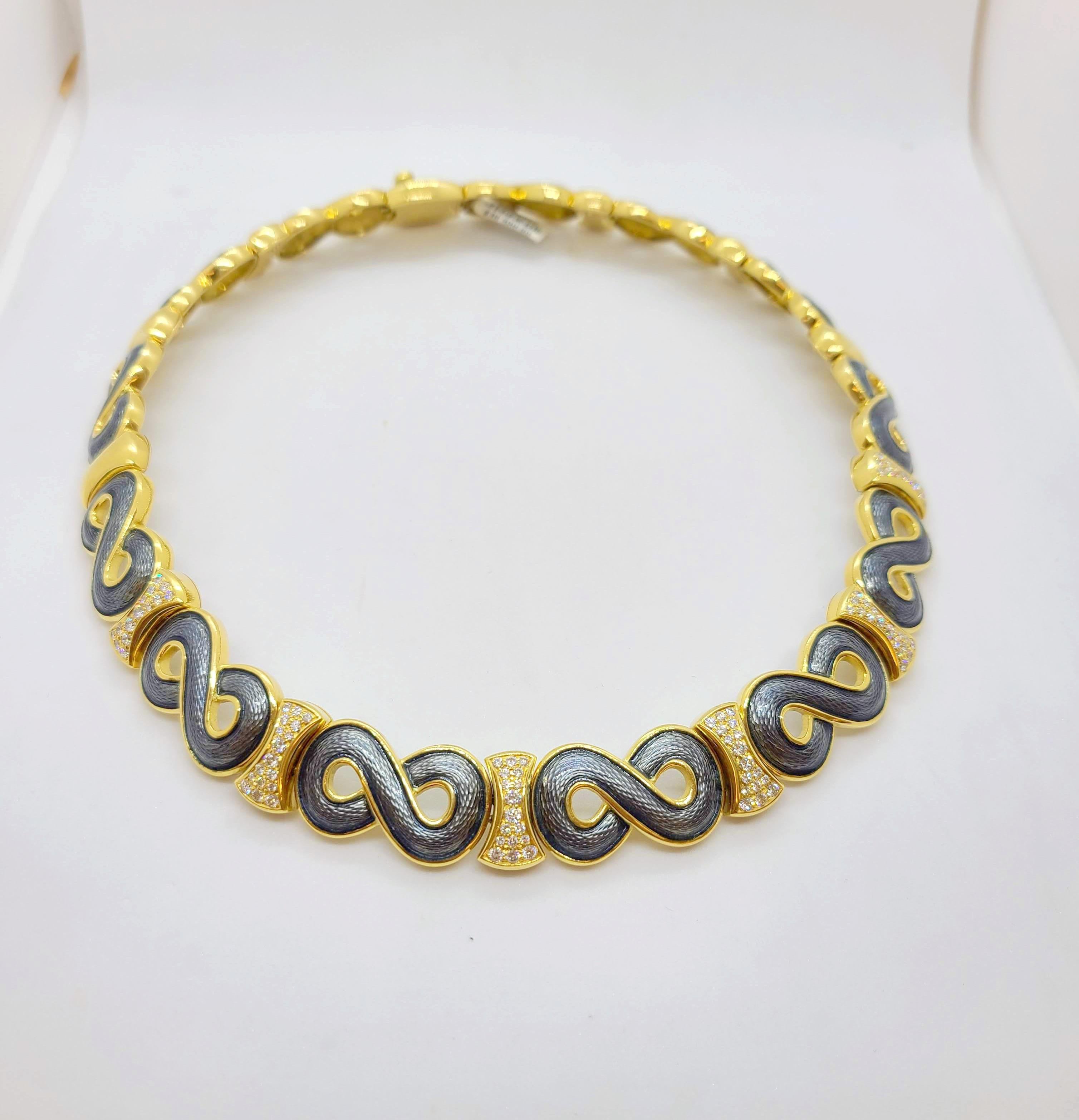 Leo de Vroomen 18 Karat Yellow Gold, 2.38 Carat Diamond and Gray Enamel Necklace In New Condition For Sale In New York, NY