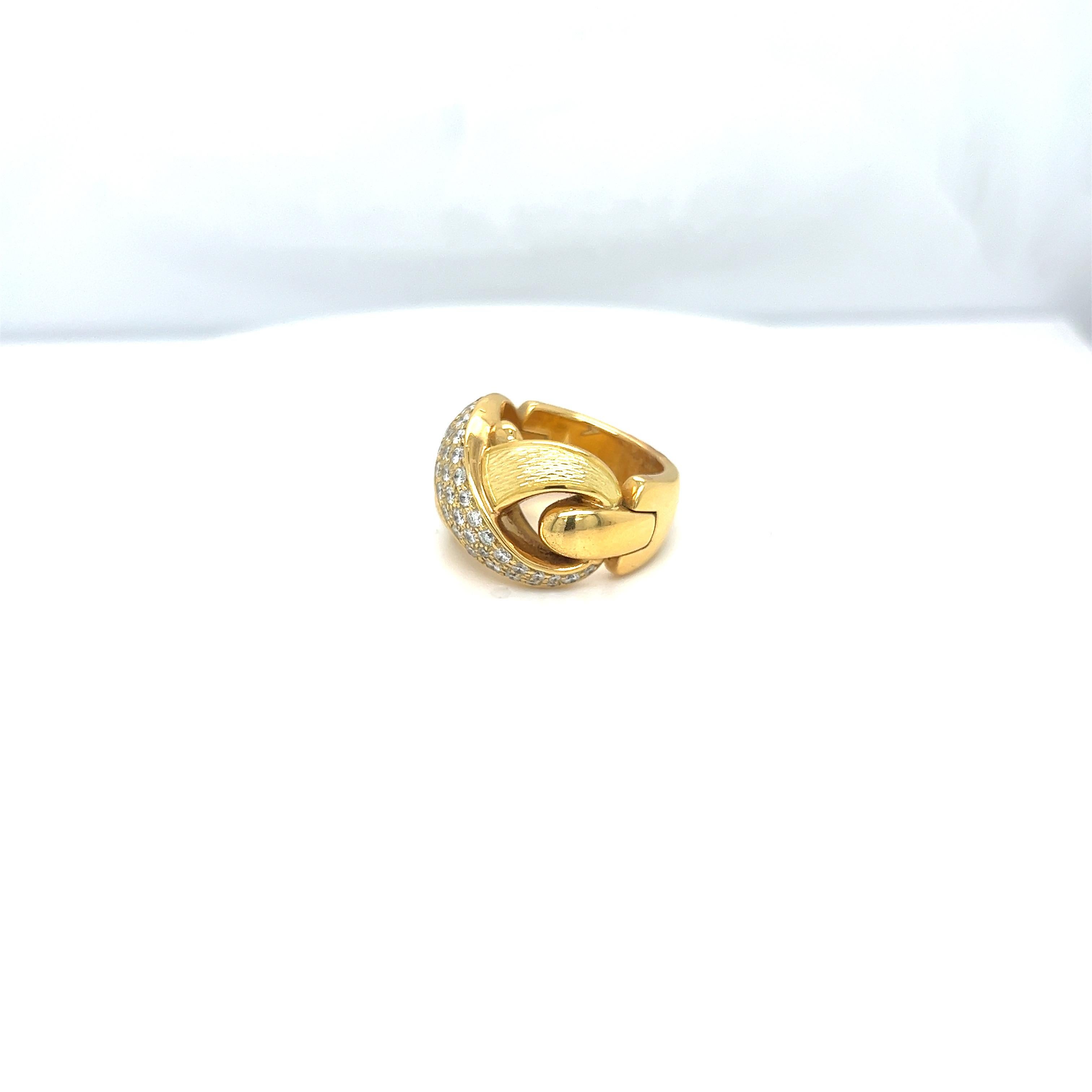 Leo de Vroomen 18KT Yellow Gold .88Cts Diamond and Enamel Ring In New Condition For Sale In New York, NY