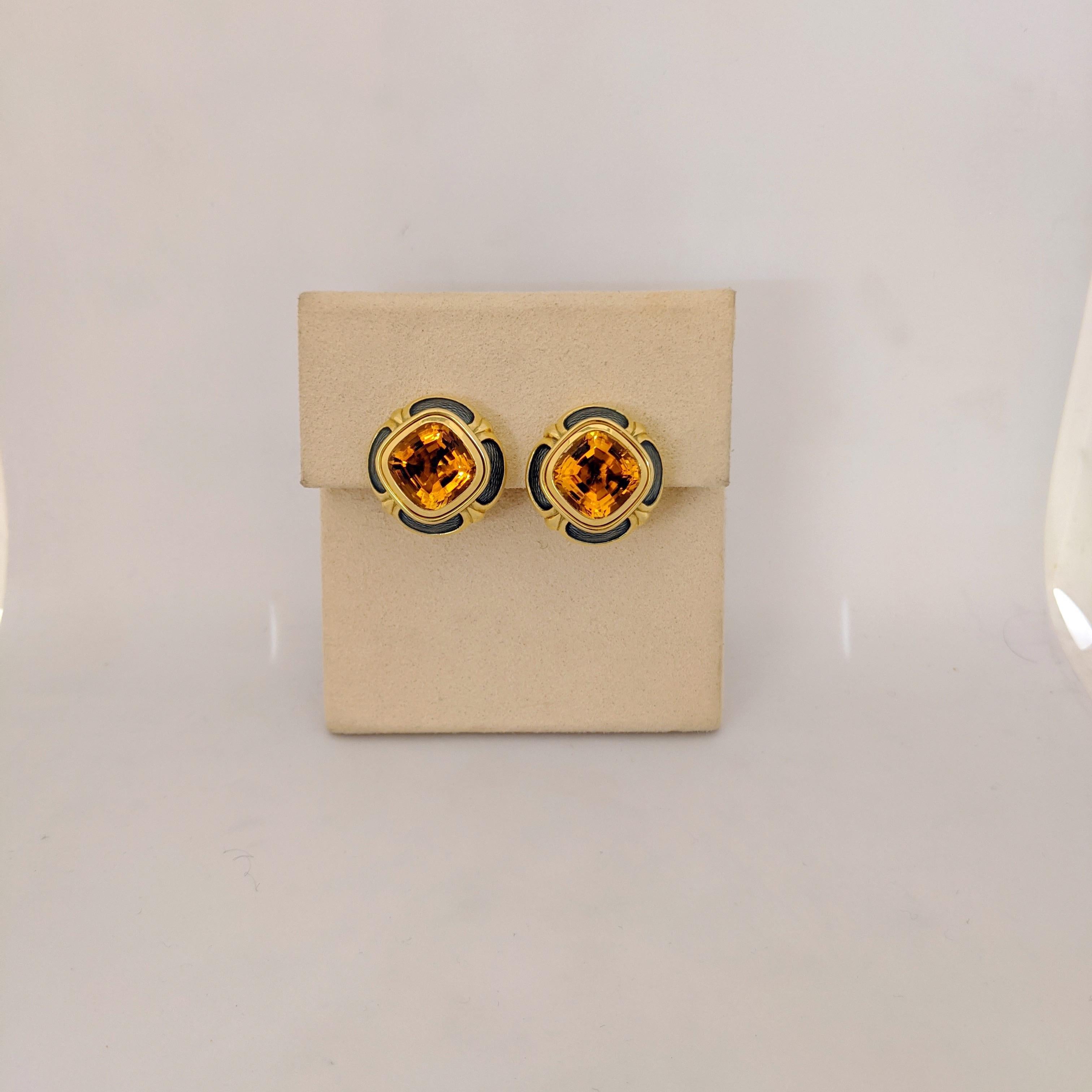 Contemporary Leo de Vroomen 18 Karat Yellow Gold Enamel Earrings with 17.70 Carat Citrine For Sale