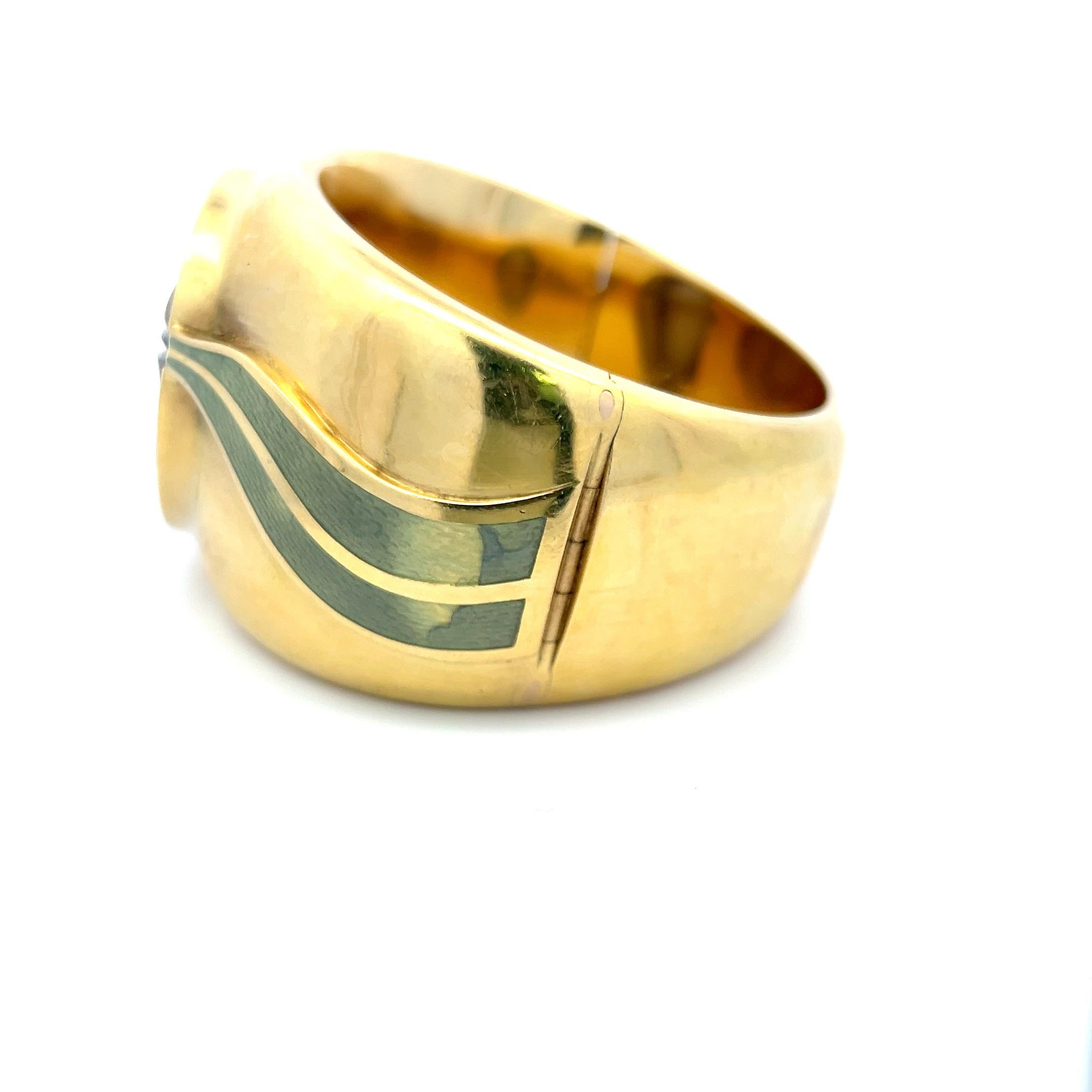 Leo De Vroomen Bracelet jonc en or jaune 18 carats avec améthystes 40,90 par 33.1 mm Bon état - En vente à New York, NY