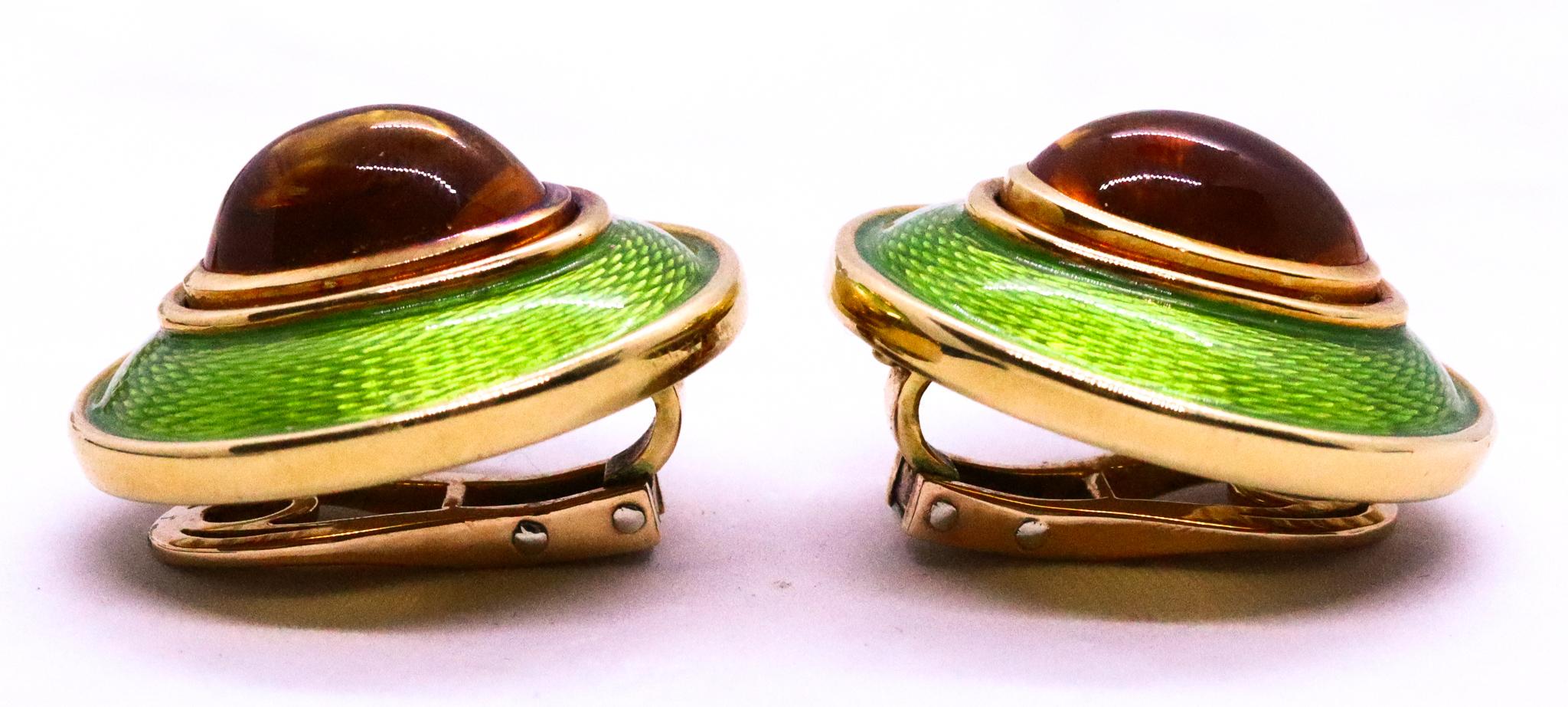 Leo De Vroomen London, Paar emaillierte Clip-Ohrringe aus 18 Karat Gelbgold mit Zitrinen im Zustand „Hervorragend“ im Angebot in Miami, FL