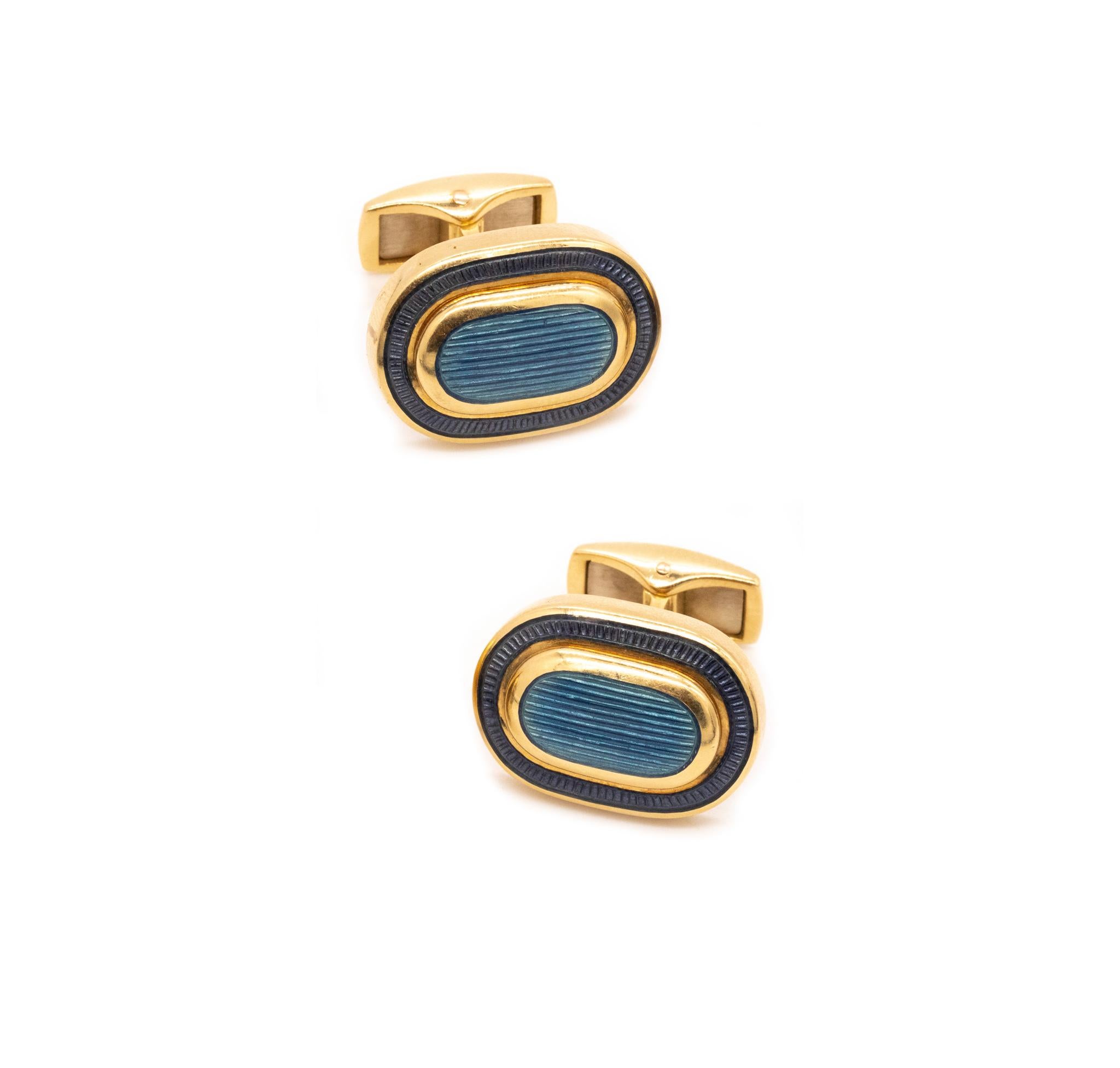 Pair of cufflinks designed by Leo De Vroomen.

A beautiful and colorful one-of-a-kind geometric pieces, created in London, United Kingdom by jewelry house of Leo De Vroomen. This pair of cufflinks was carefully crafted in solid yellow gold of 18