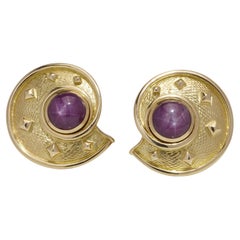 Leo de Vroomen vintage Etruscan Revival clip-on earrings with star rubies 