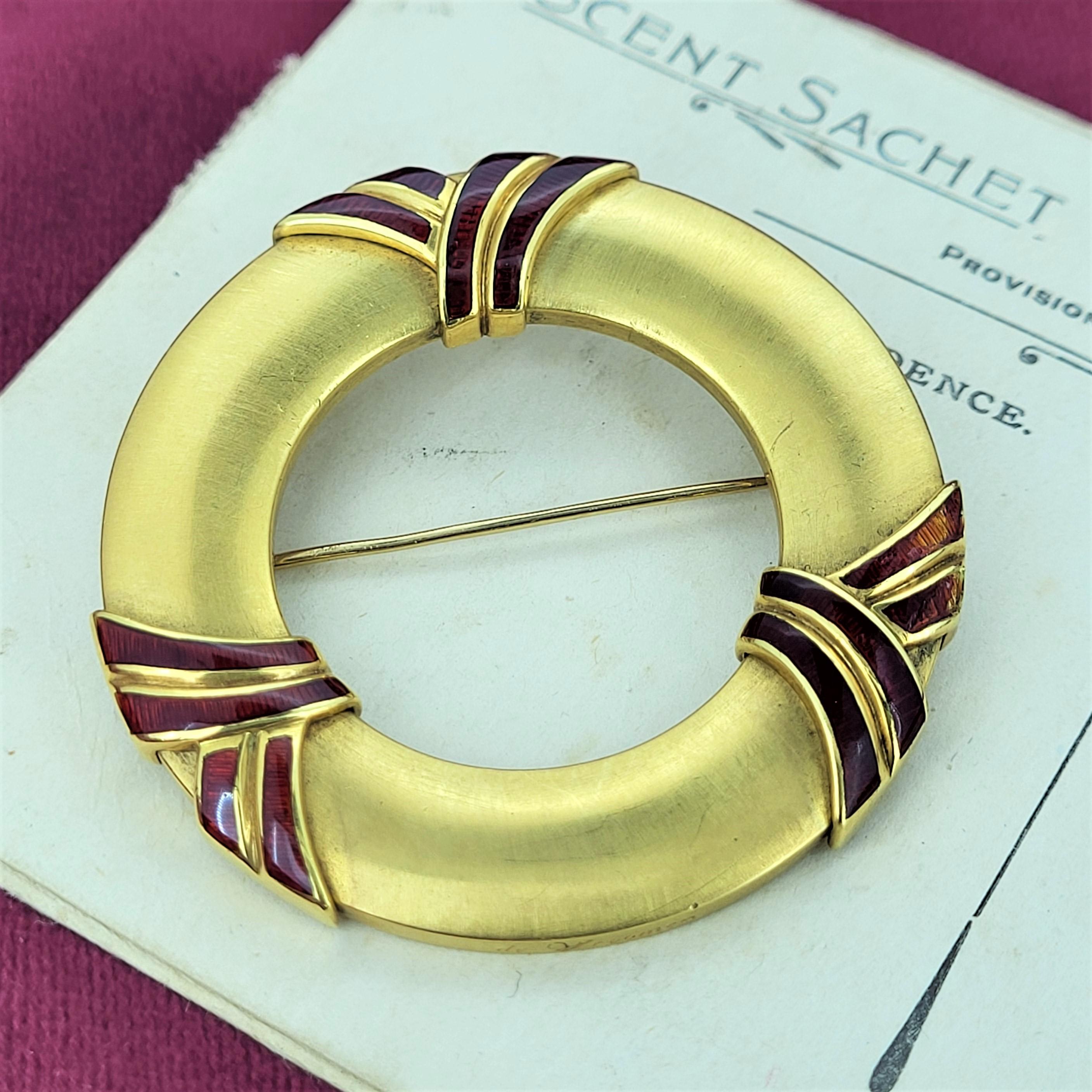 Winners of two Diamonds International Accolades was Leo De Vroomen and here we present one of the De Vroomen brooches. No longer operational a De Vroomen piece is a rare find and this brooch is a beautiful example. Crafted from 18ct gold and a deep