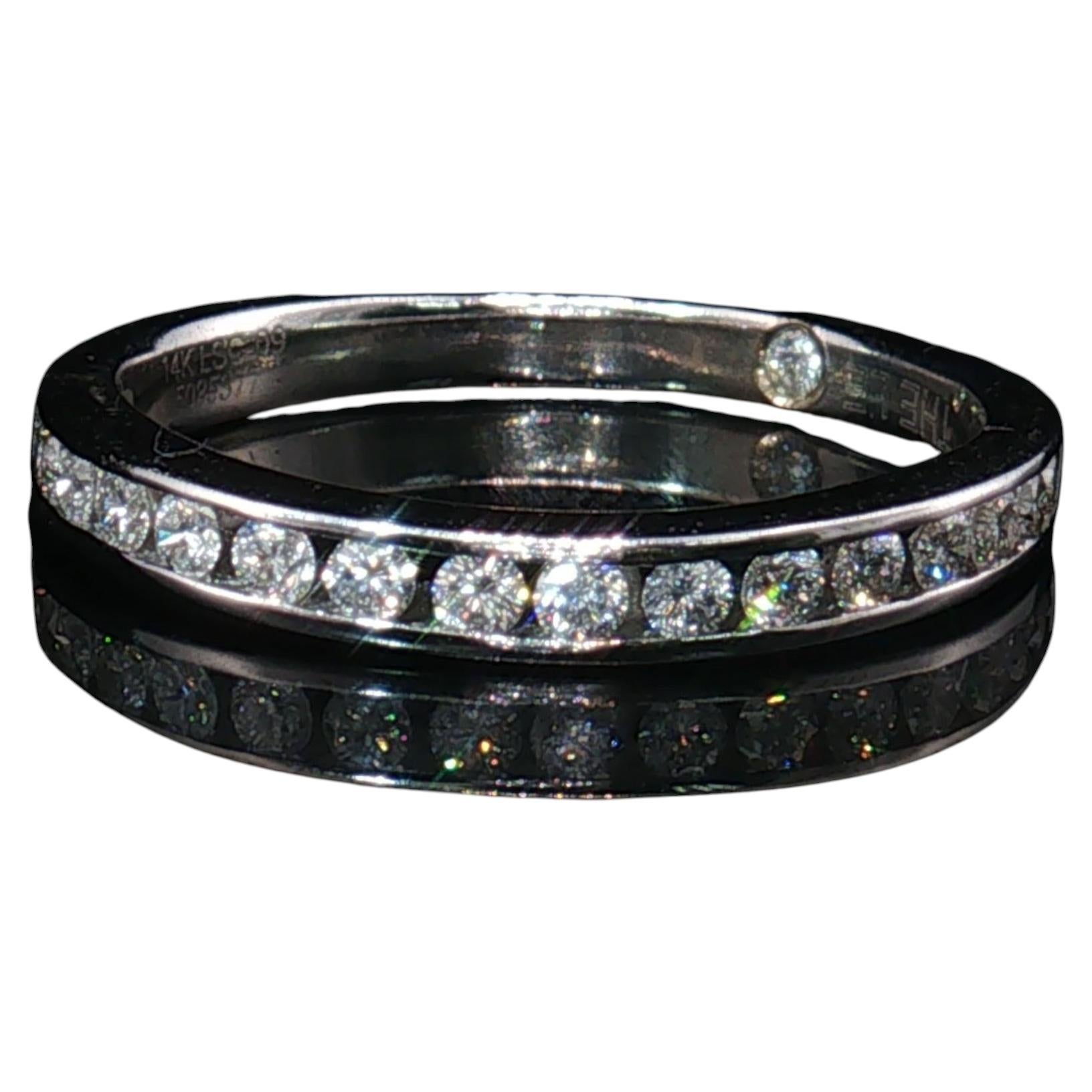 Bague de mariage The Leo Diamond en or blanc 14 carats, sertie en canal de diamants, taille 5,5, d'occasion