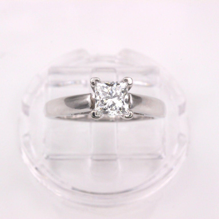 Leo Diamond Engagement Ring Princess 0.72 Carat H SI1 14 Karat White