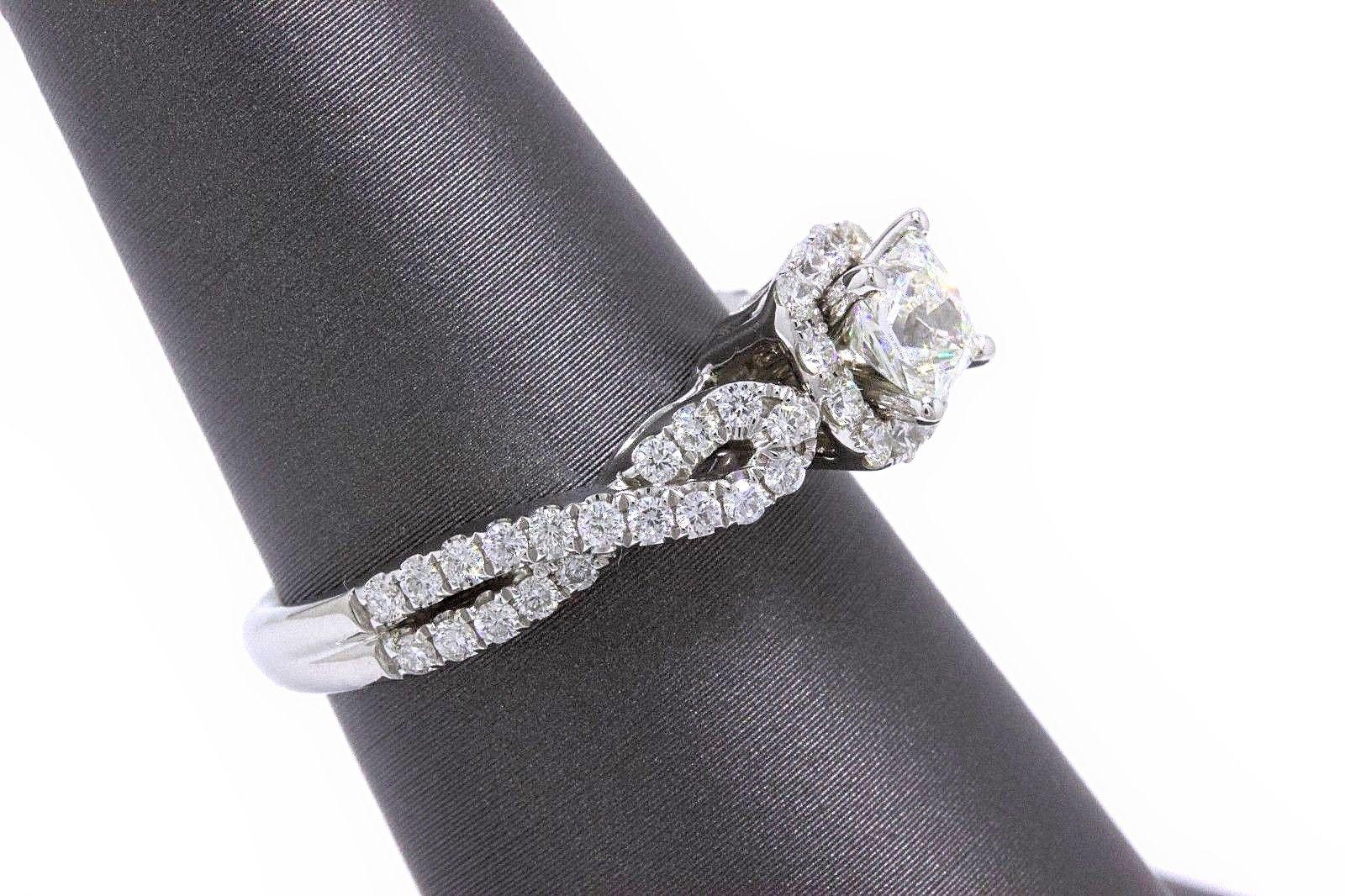 Leo Diamond Engagement Ring Princess 1.22 TCW Twist Diamond Band 14k White Gold For Sale 2