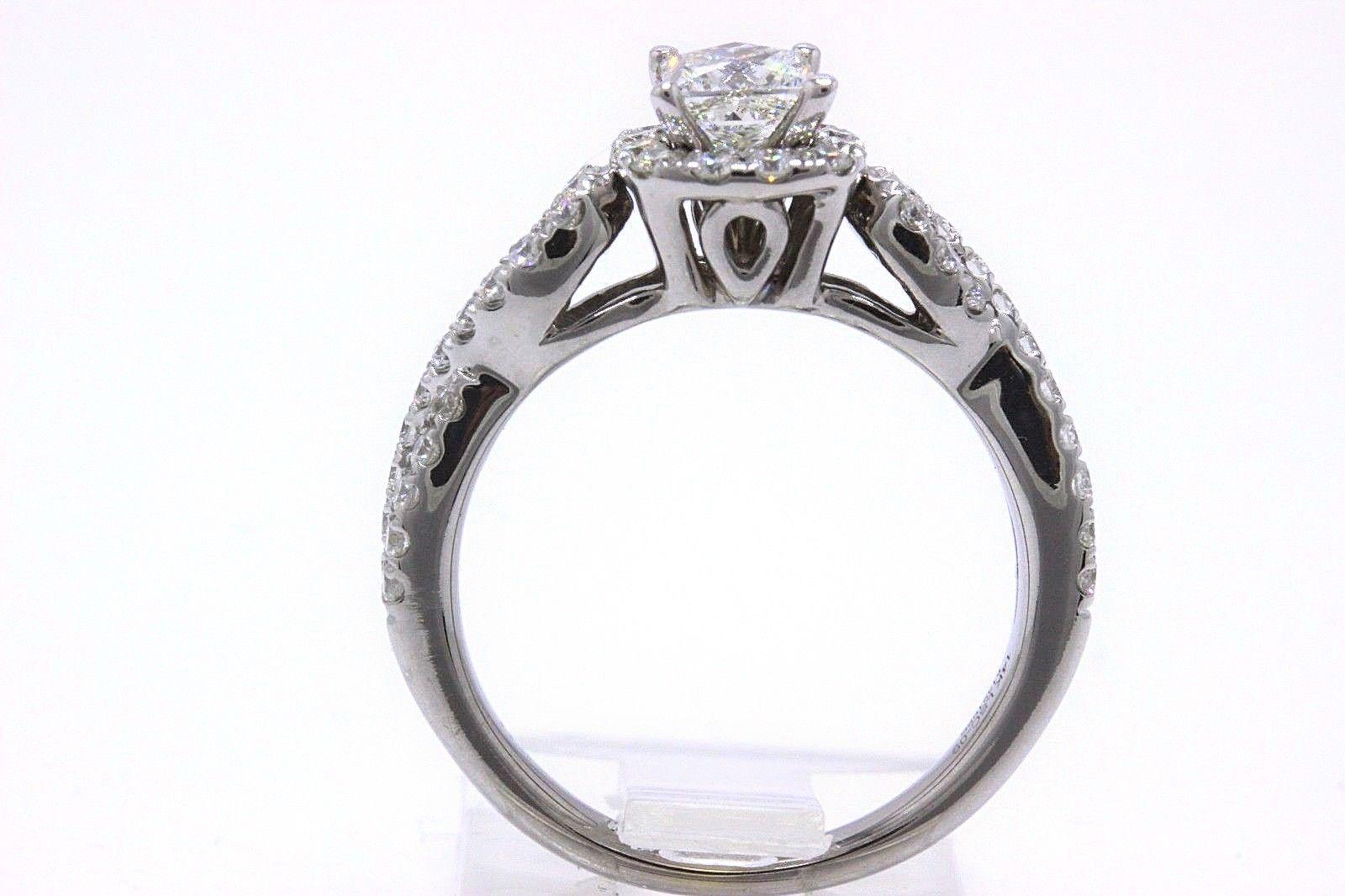 Women's Leo Diamond Engagement Ring Princess 1.22 TCW Twist Diamond Band 14k White Gold For Sale
