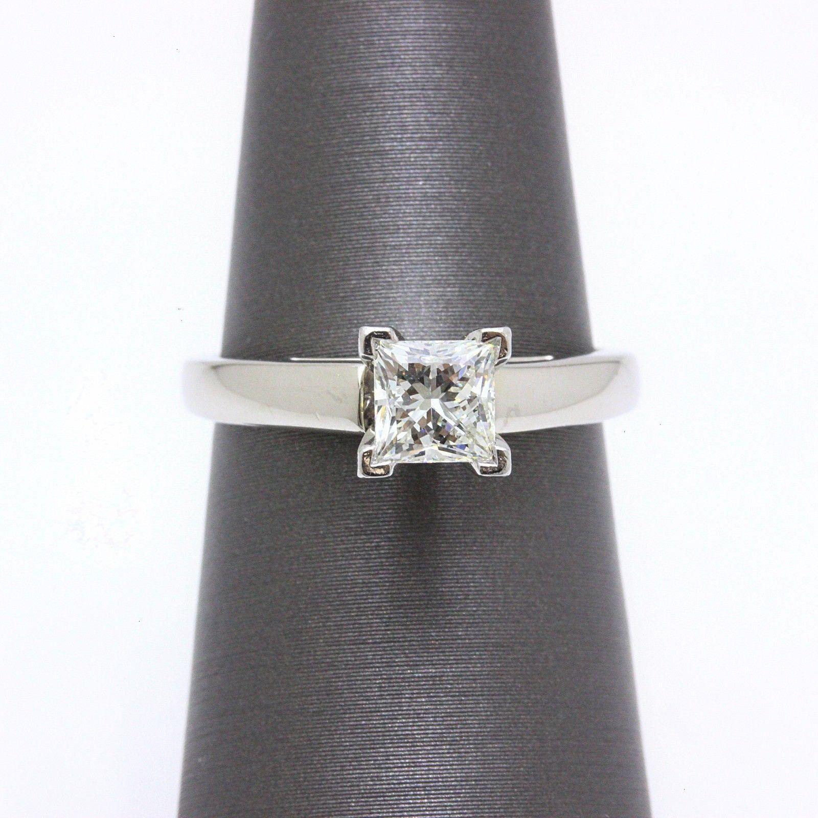 Leo Diamond Engagement Ring Princess Cut 0.75 cts I SI1 14k White Gold For Sale 4