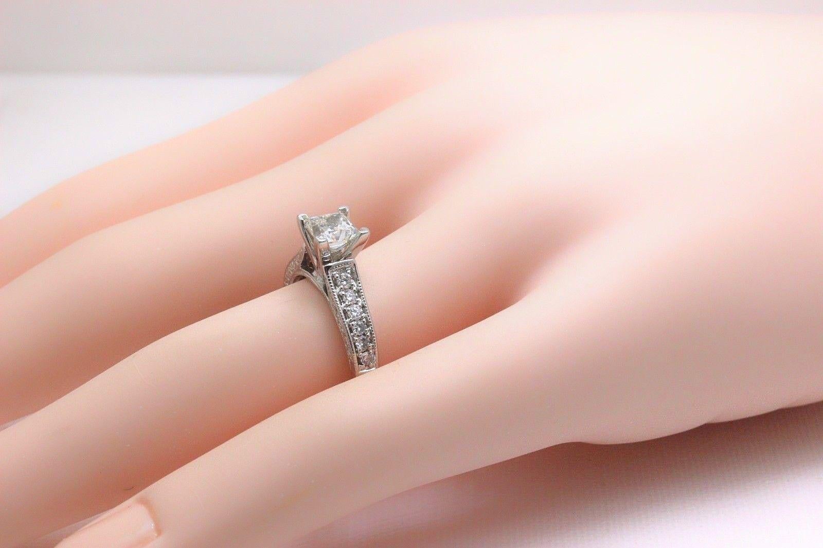 leo princess cut diamond