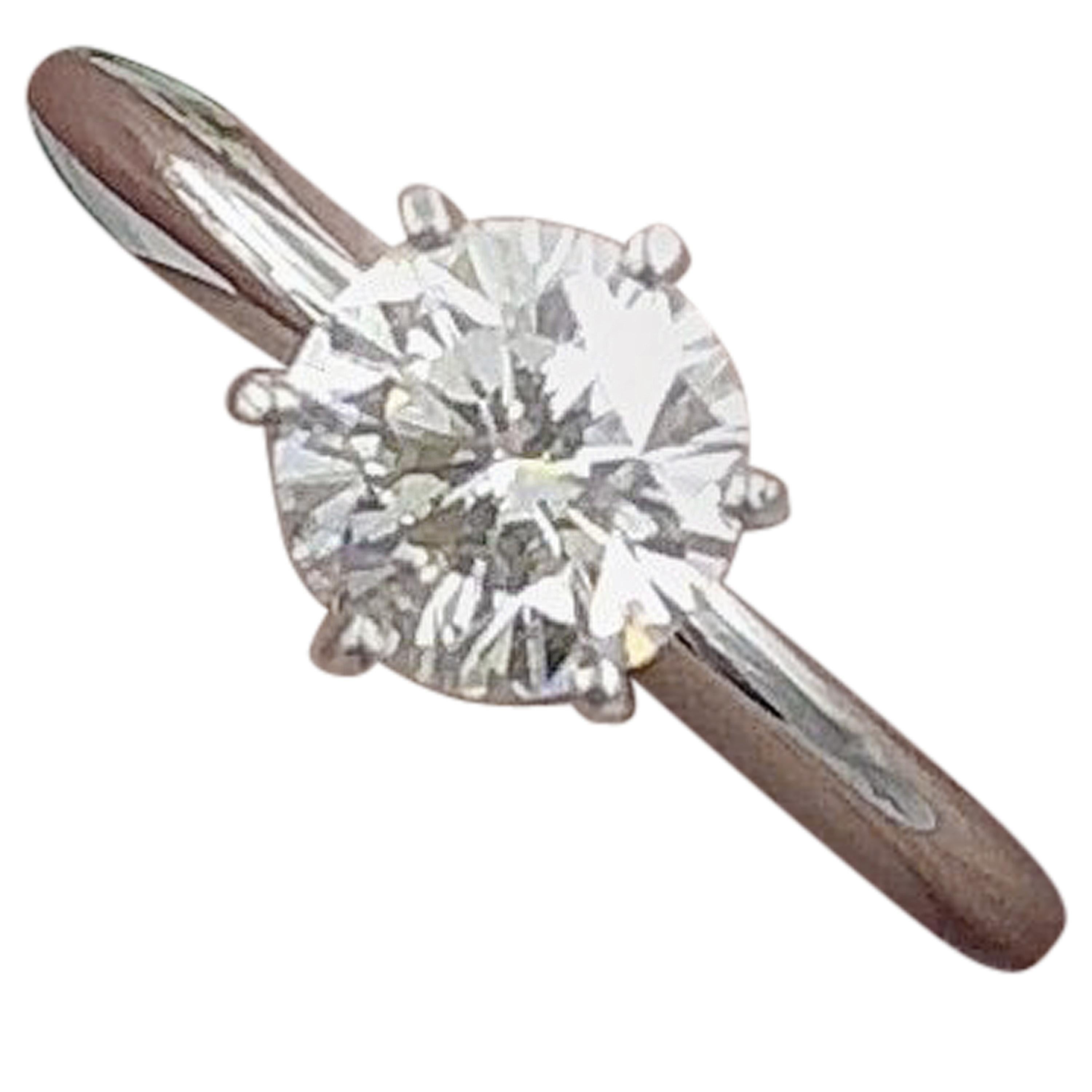 Leo Diamond Engagement Ring Round 1.00 Carat H SI2 14 Karat White Gold For Sale