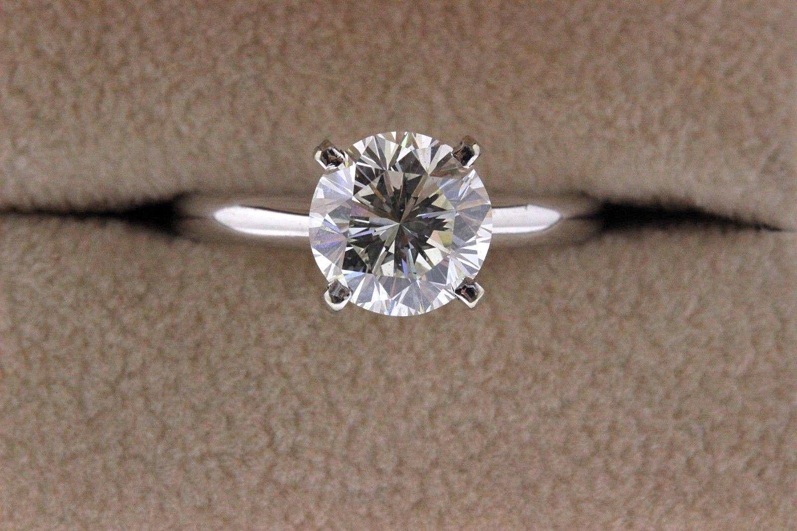 Verlobungsring mit runden Diamanten, 1,97 Karat H SI1 14KT Weißgold mit Papieren im Angebot 5