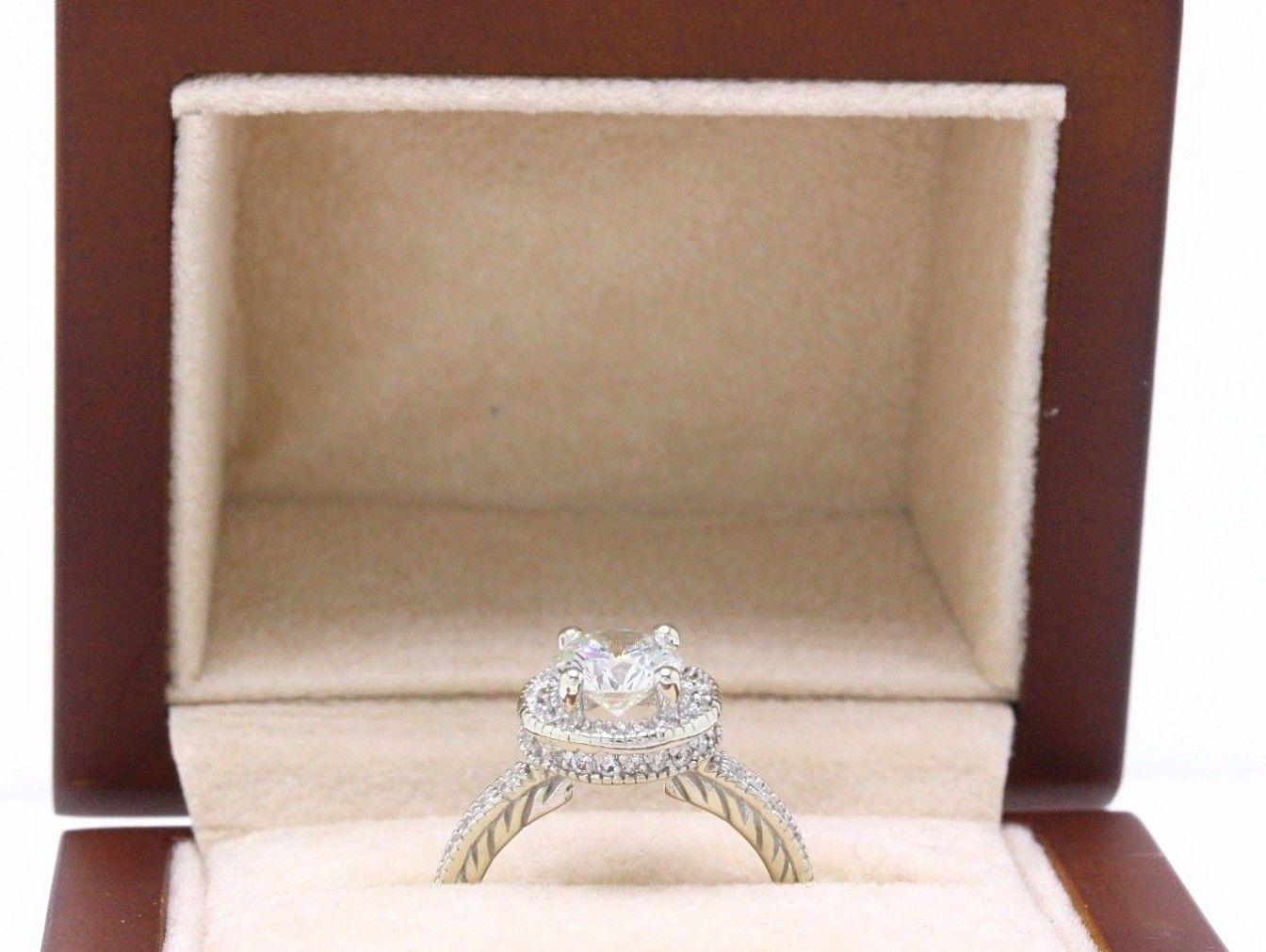 Verlobungsring mit Diamanten im Rundschliff 1,62 TCW 14K Weißgold Halo-Fassung im Angebot 7