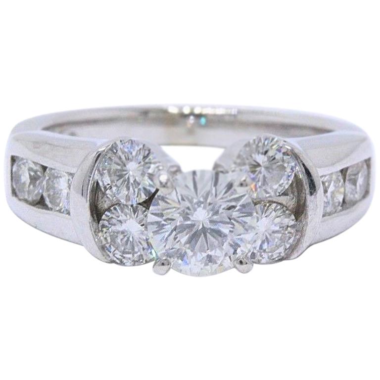 Leo Diamond Engagement Ring Round Cut 1.82 Carat 14 Karat White Gold For Sale