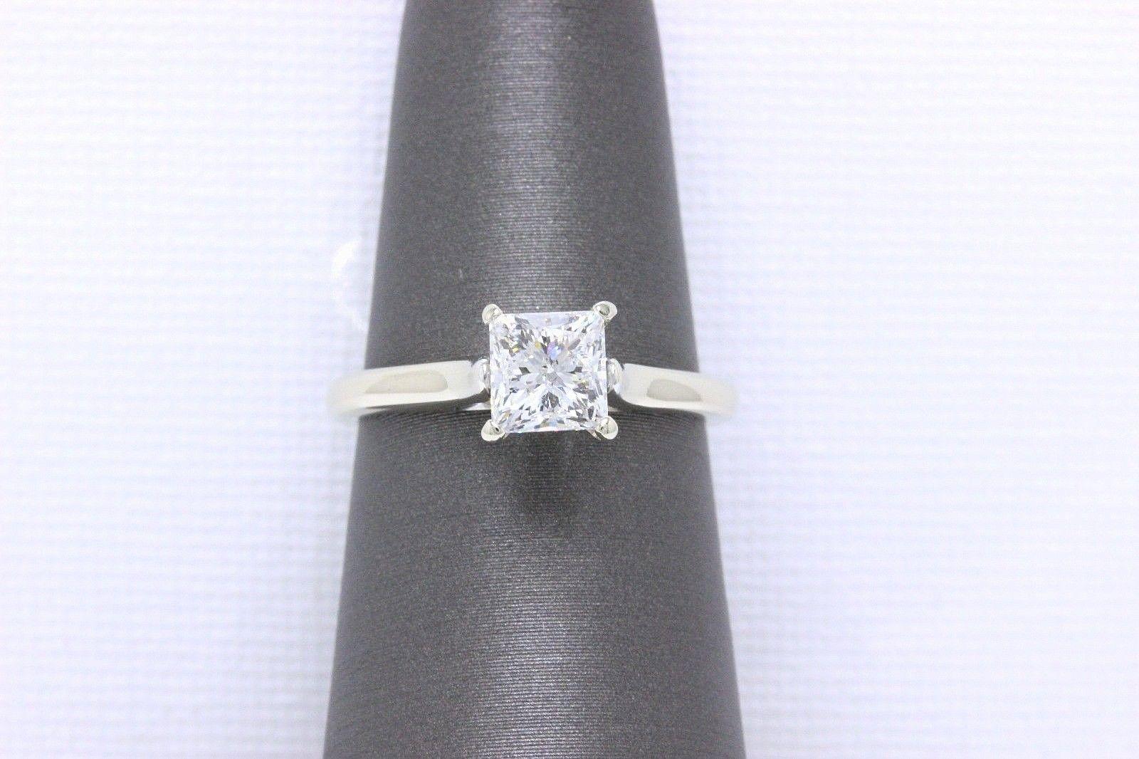 Leo Diamond Princess Cut Solitaire Ring 1.00 Carat G SI2 14 Karat White Gold In Excellent Condition For Sale In San Diego, CA