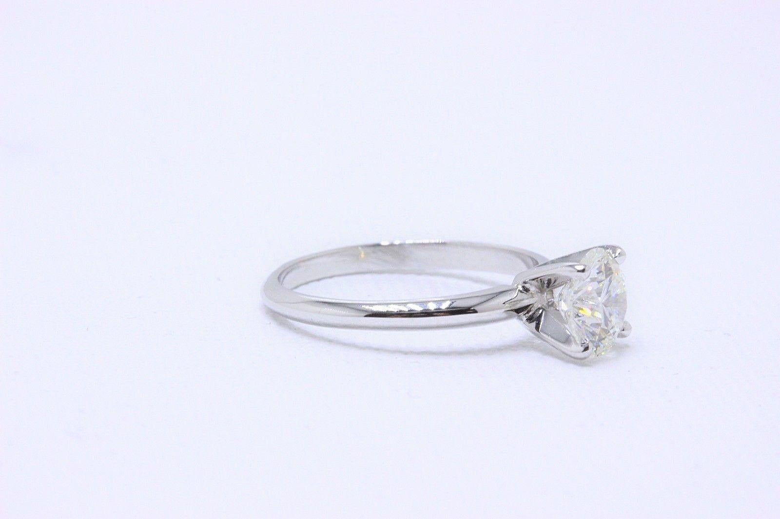 leo diamond engagement ring
