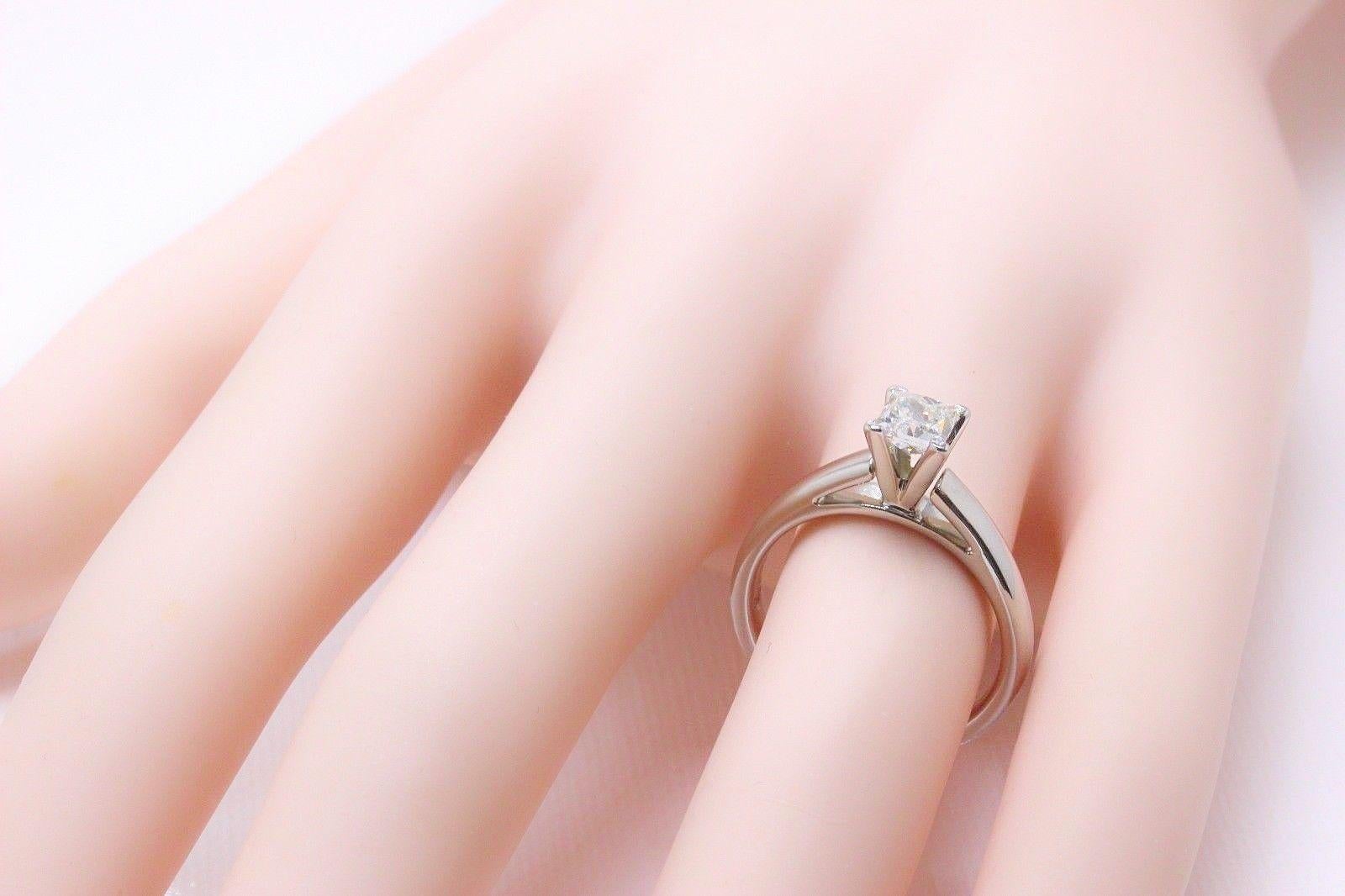 Leo Diamond Solitaire Engagement Ring Princess Cut 0.71ct H I1 14 Karat Gold For Sale 4