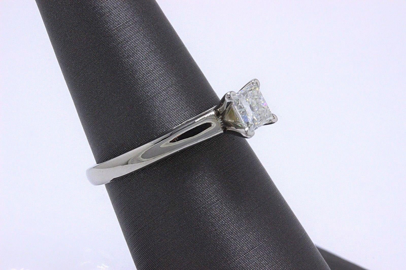 Leo Diamond Solitaire Engagement Ring Princess Cut 0.71ct H I1 14 Karat Gold For Sale 1