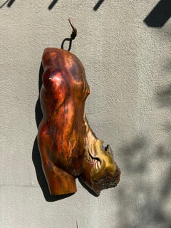 Daphne, 40" de haut en relief en bronze