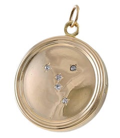 Leo Gemset Gold Locket