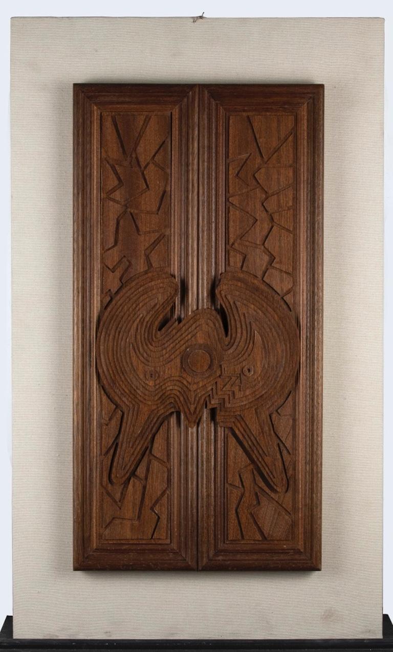 The Big Door (La Grande Porta)  is an original Contemporary artwork realized in  1986  by the italian Contemporary artist  Leo Guida  (1992 - 2017).

Relief in mahogany wood. Part of a triptych. 

Total Dimensions: cm 75 x 45.

Mint conditions.

La